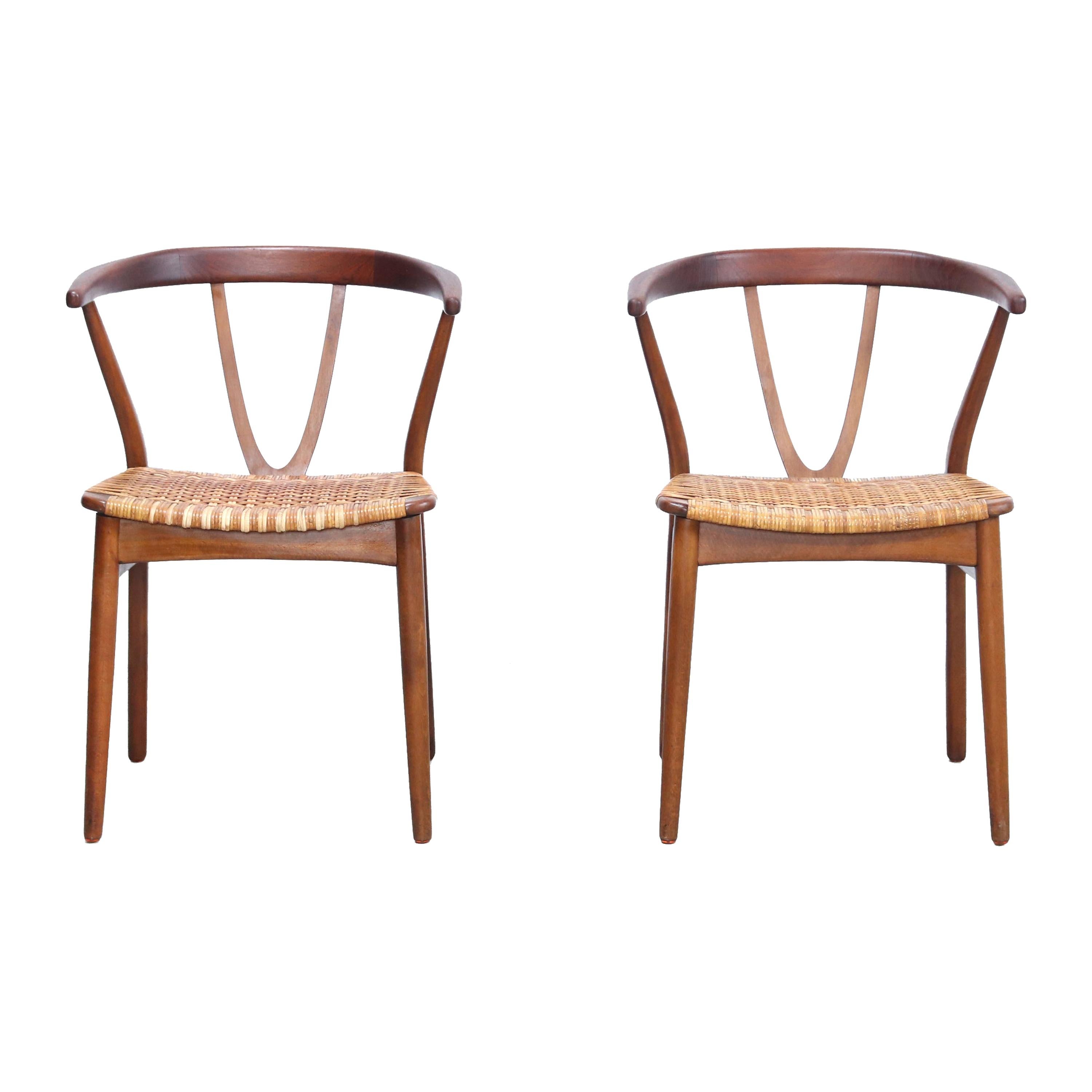 Set of Two Henning Kjaernulf Model 225 Chairs for Bruno Hansen in Teak with Cane