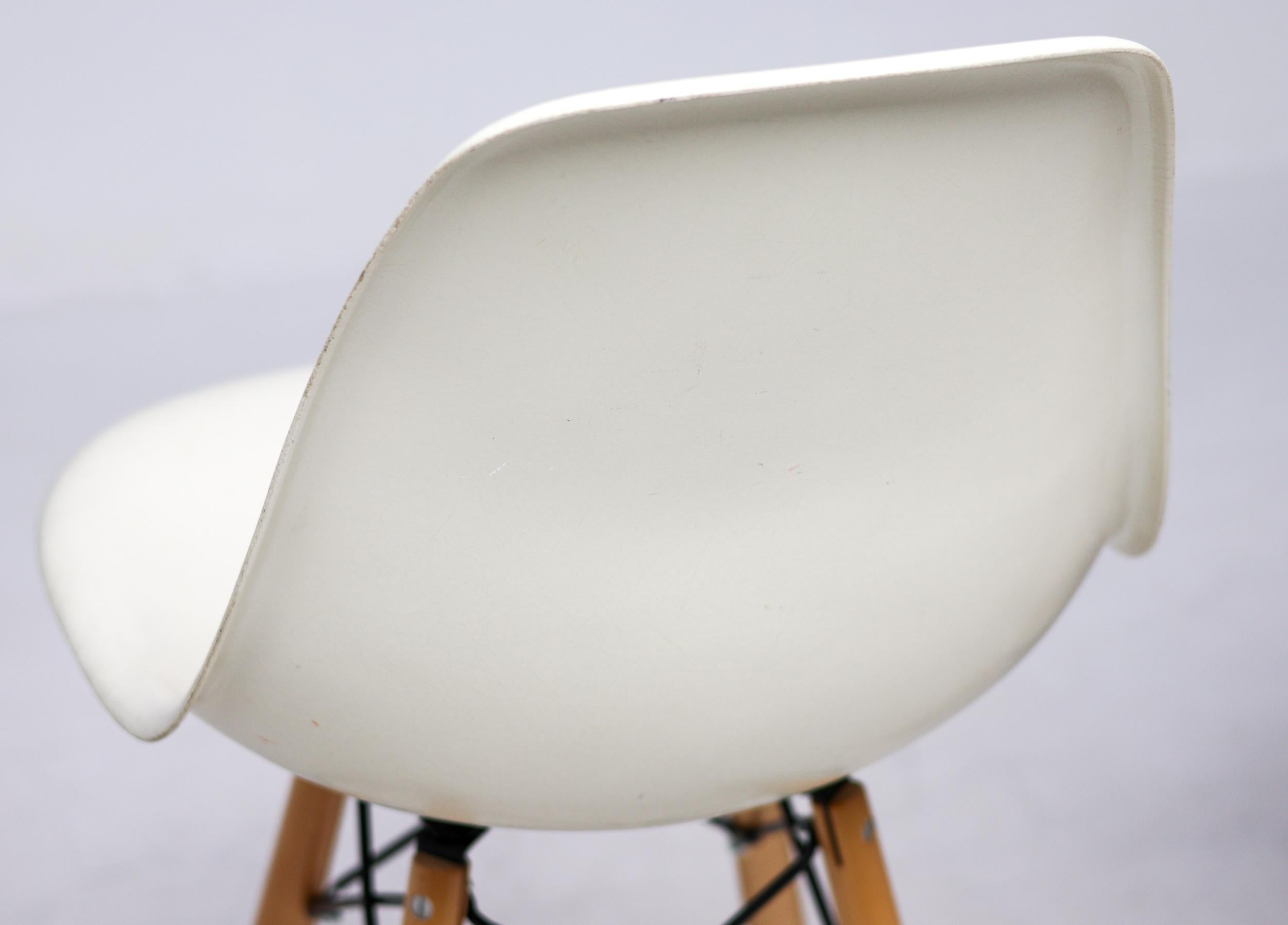 Set of Two Herman Miller Mid Century Modern Charles Eames 