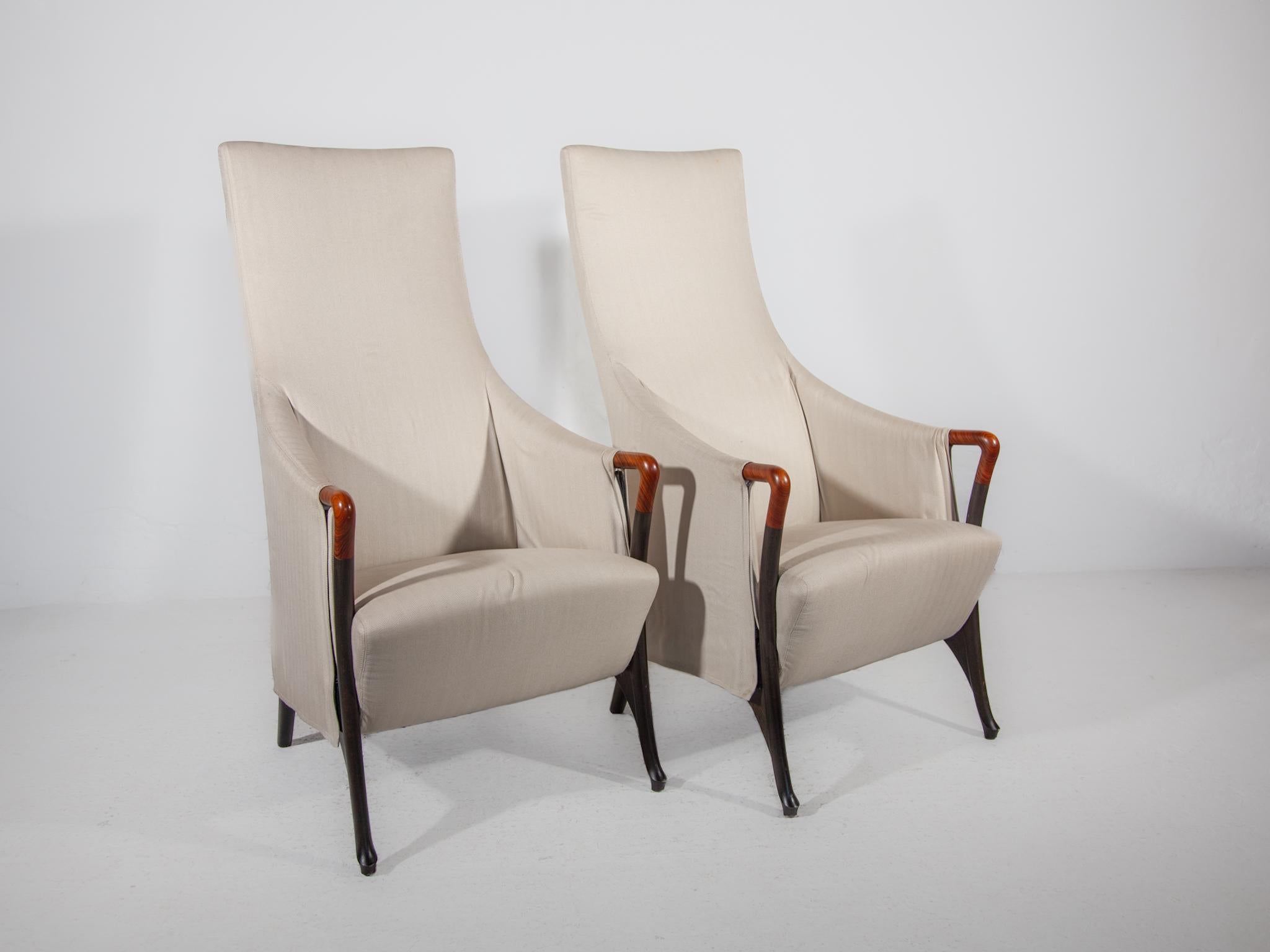 Set Of Two Highback Lounge Chairs and Footstool by Umberto Asnago, 1980 For Sale 2
