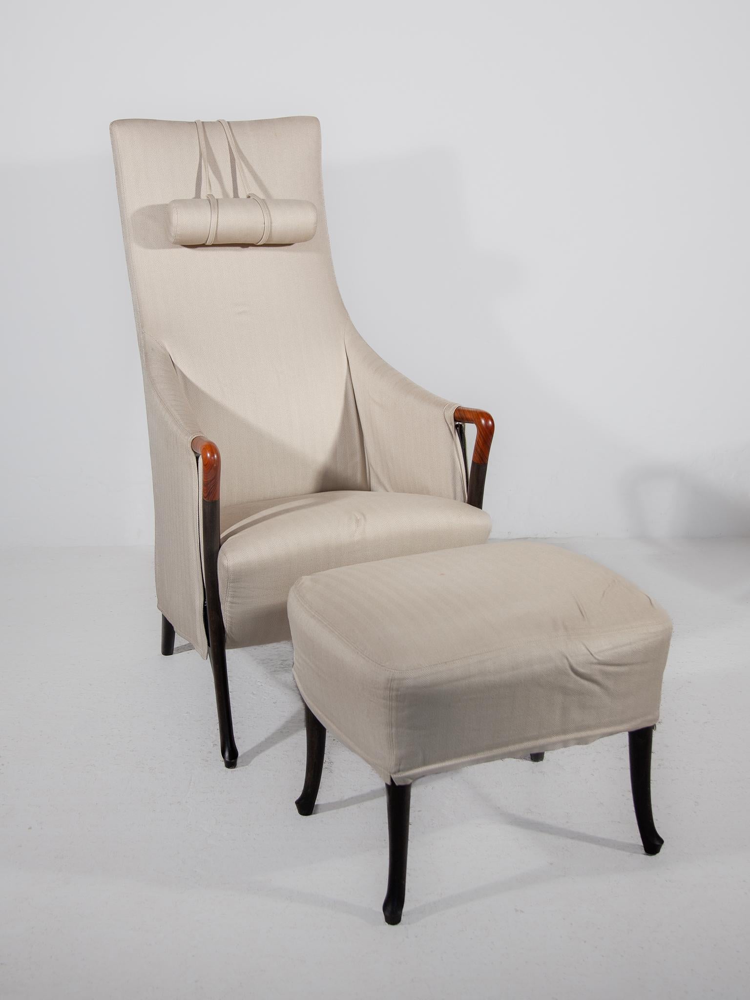 Set Of Two Highback Lounge Chairs and Footstool by Umberto Asnago, 1980 For Sale 3