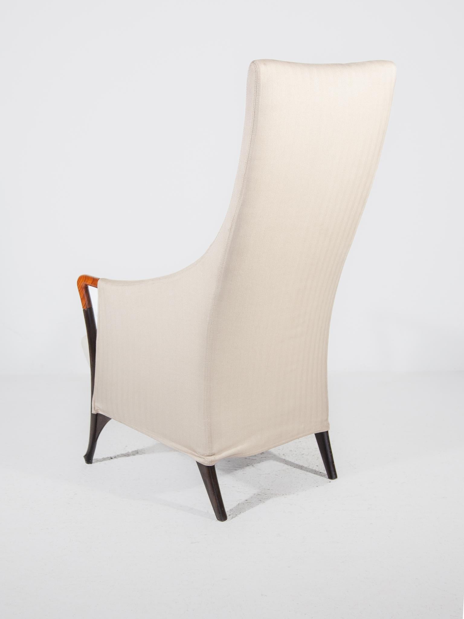 Fin du 20e siècle Ensemble de deux chaises longues à dossier haut et pouf d'Umberto Asnago, 1980 en vente
