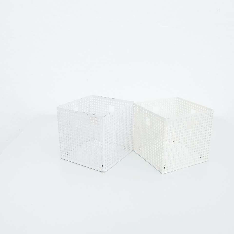 Metà XX secolo Set di due fioriere in metallo Hoffmann, 1960 circa in vendita