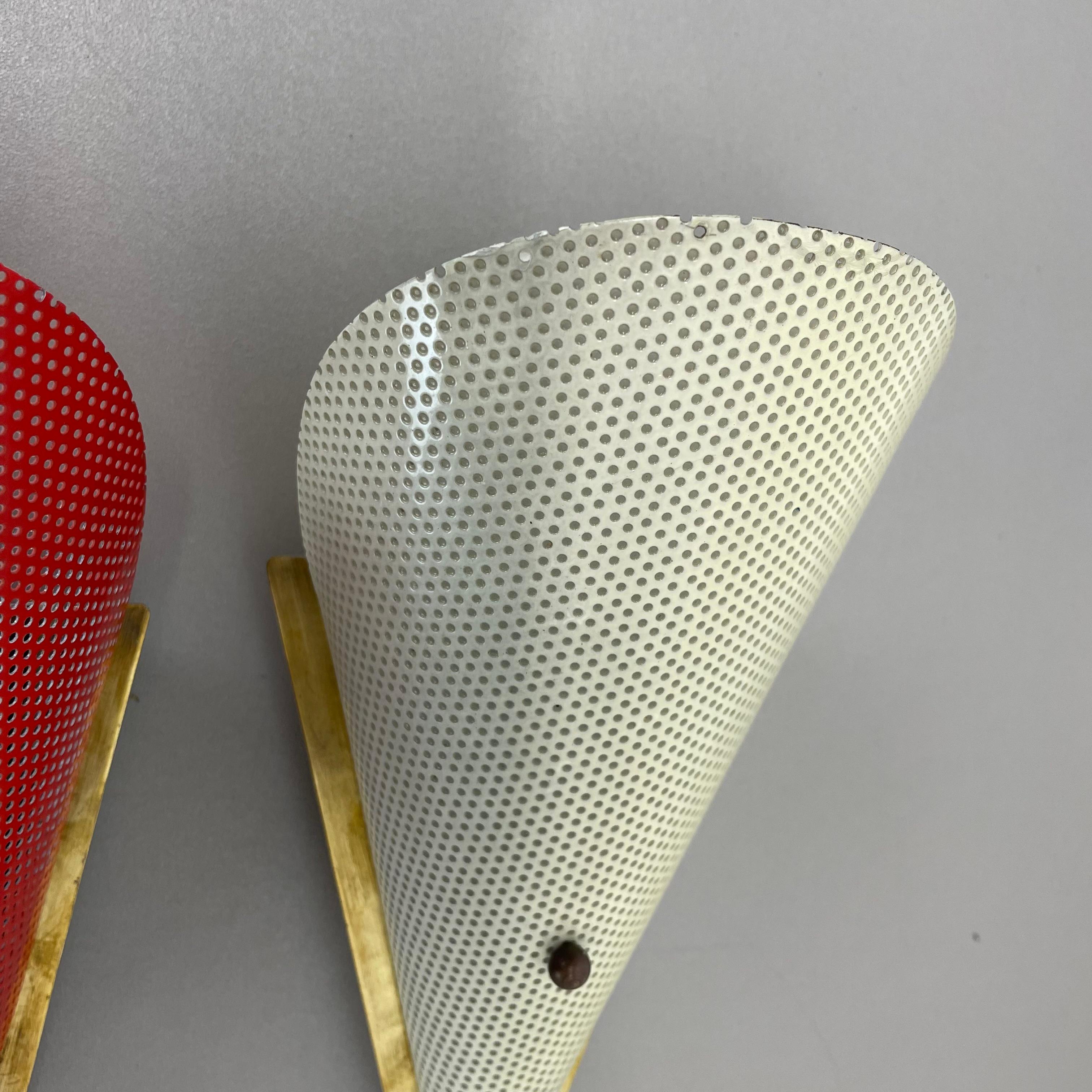 juego de dos apliques de pared con orificios estilo MATEGOT, Francia, 1950 en venta 4