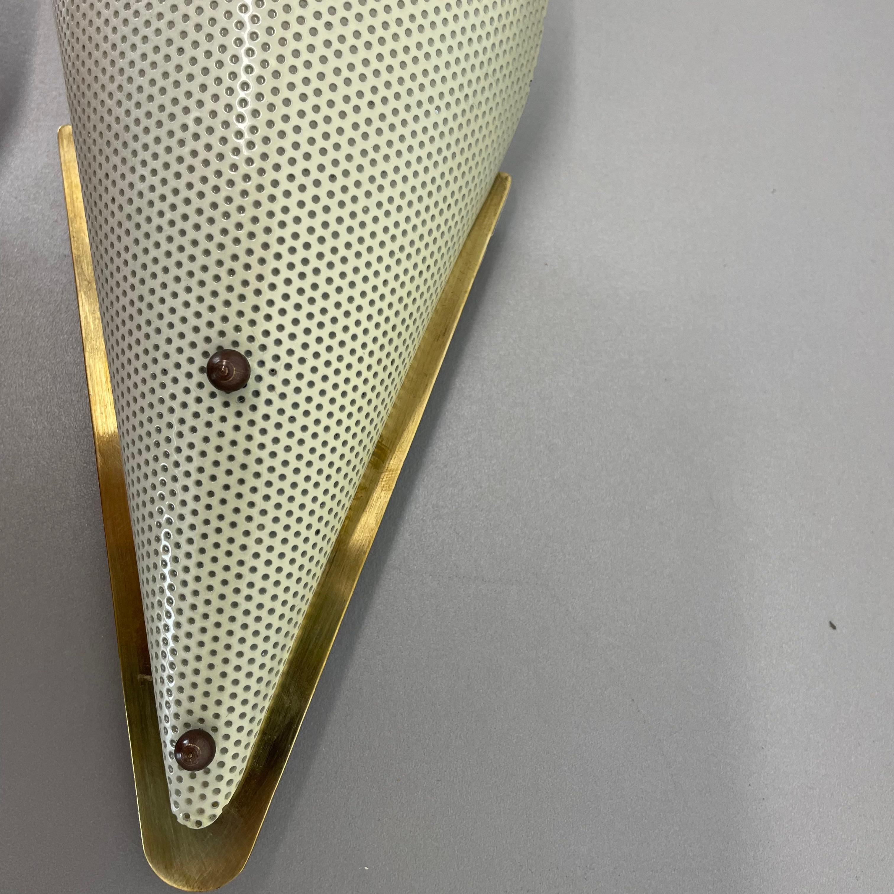 juego de dos apliques de pared con orificios estilo MATEGOT, Francia, 1950 en venta 6