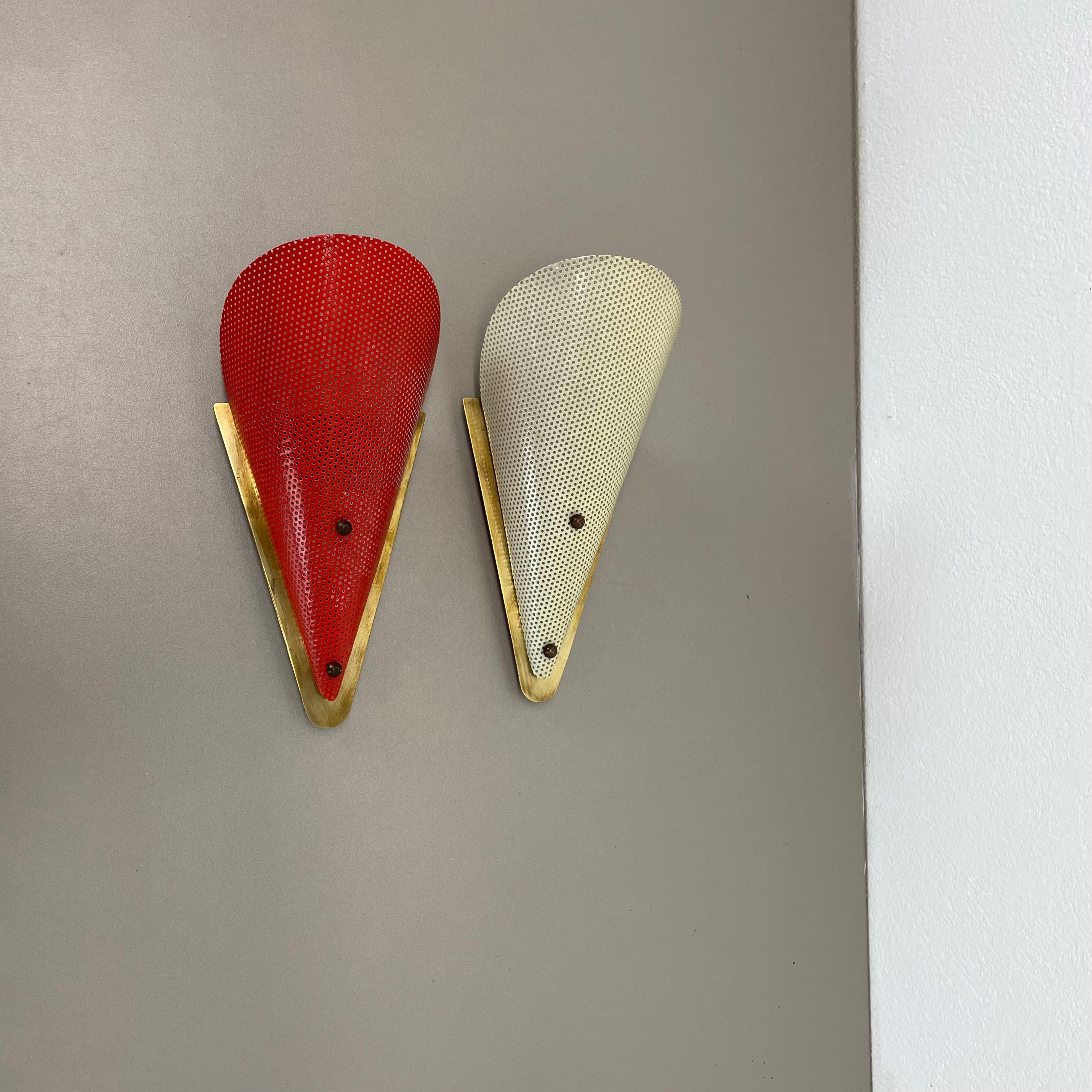 juego de dos apliques de pared con orificios estilo MATEGOT, Francia, 1950 Moderno de mediados de siglo en venta