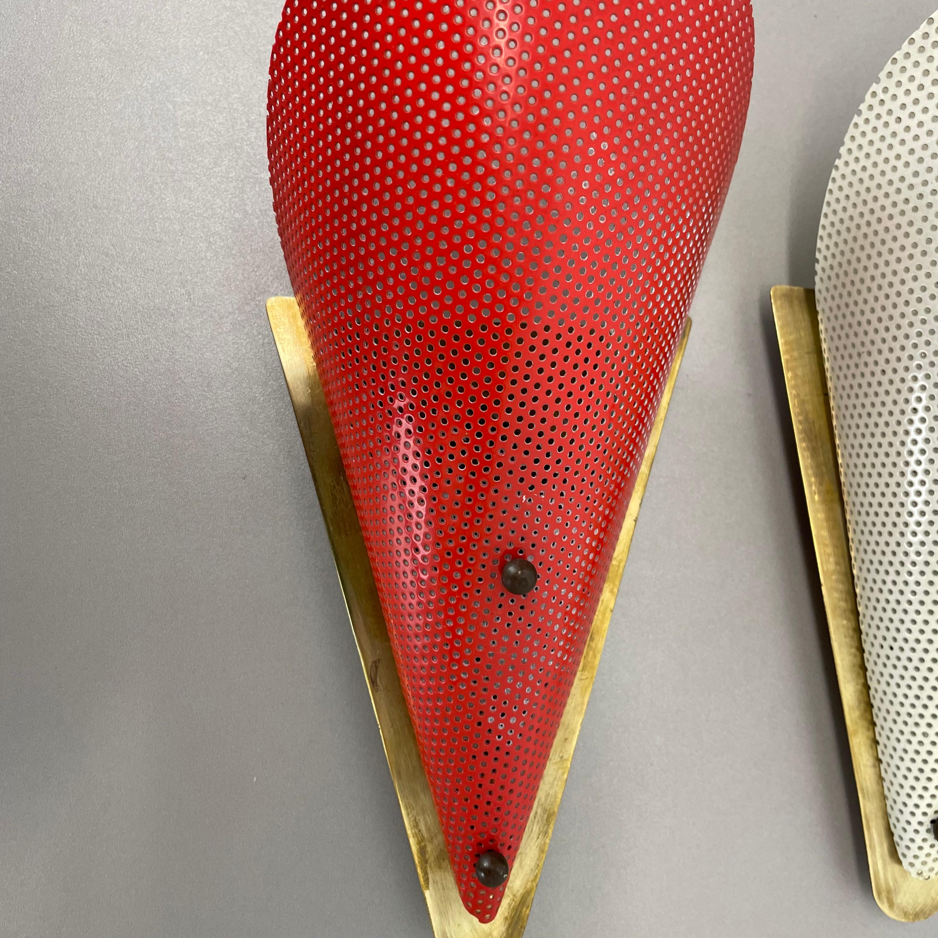 juego de dos apliques de pared con orificios estilo MATEGOT, Francia, 1950 en Bueno estado para la venta en Kirchlengern, DE