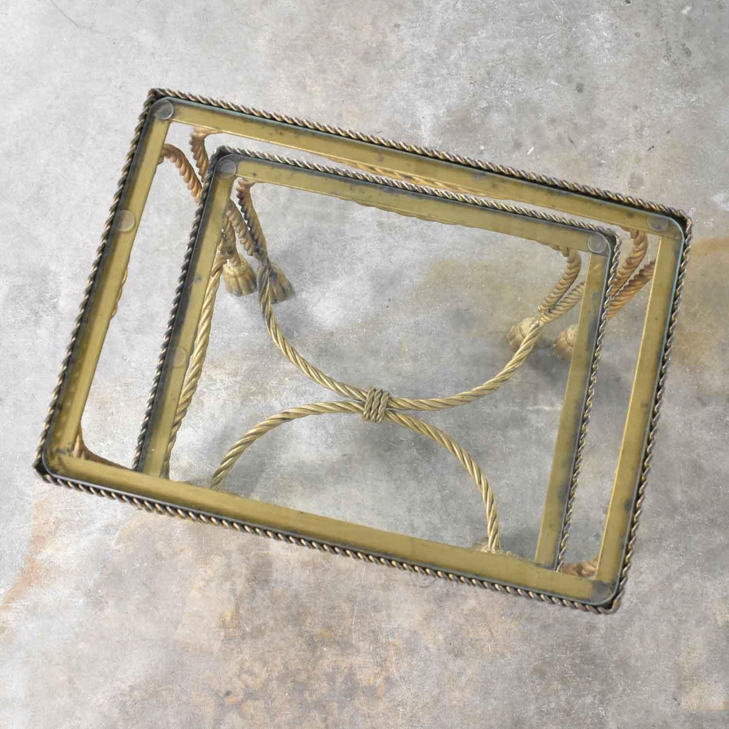 Set of Two Hollywood Regency Gilt Rope and Tassel Nesting Tables with Glass Tops 4
