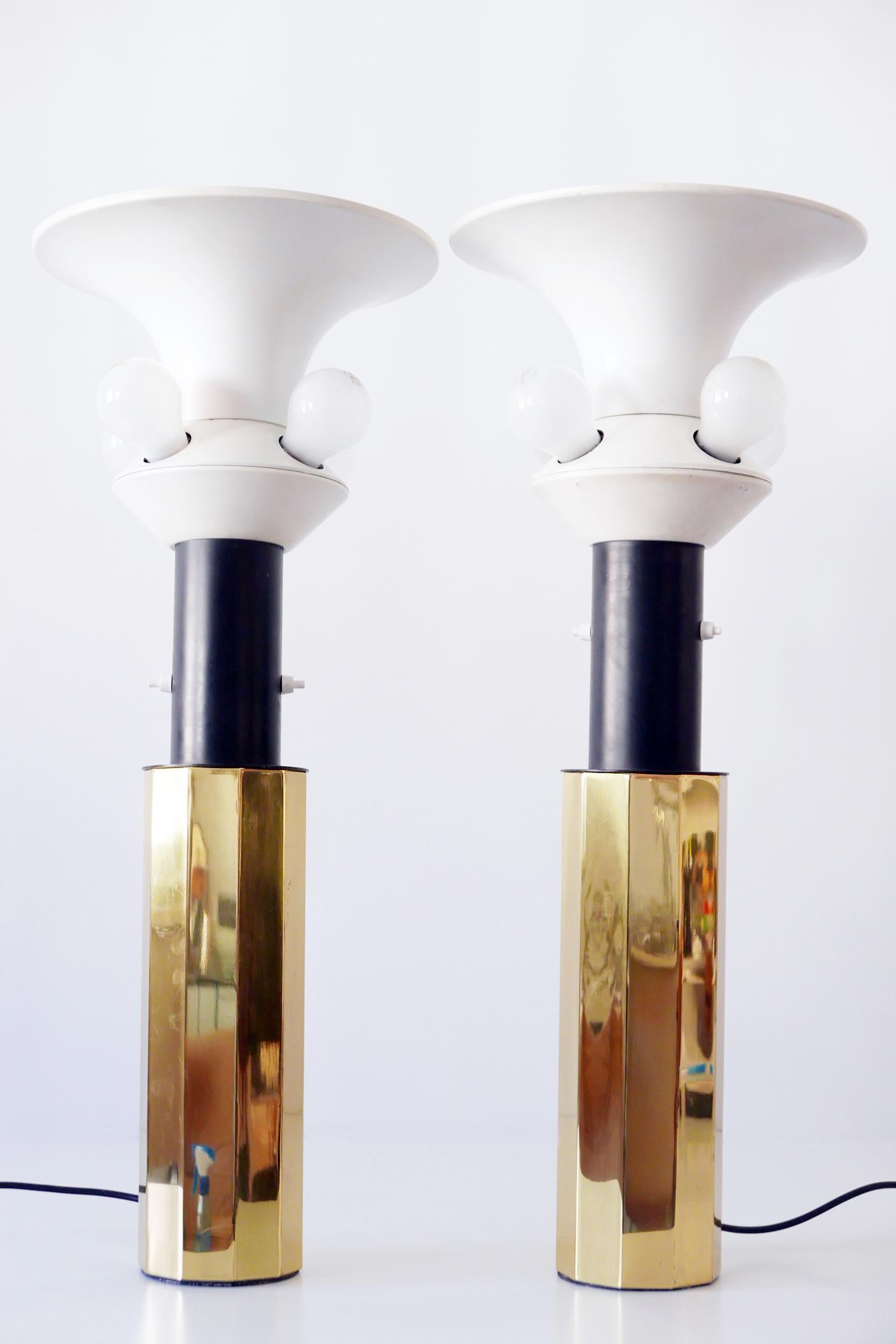 Set of Two Huge, 5-Flamed Midcentury Decagonal Brass Table Lamps, 1960s, Germany For Sale 2