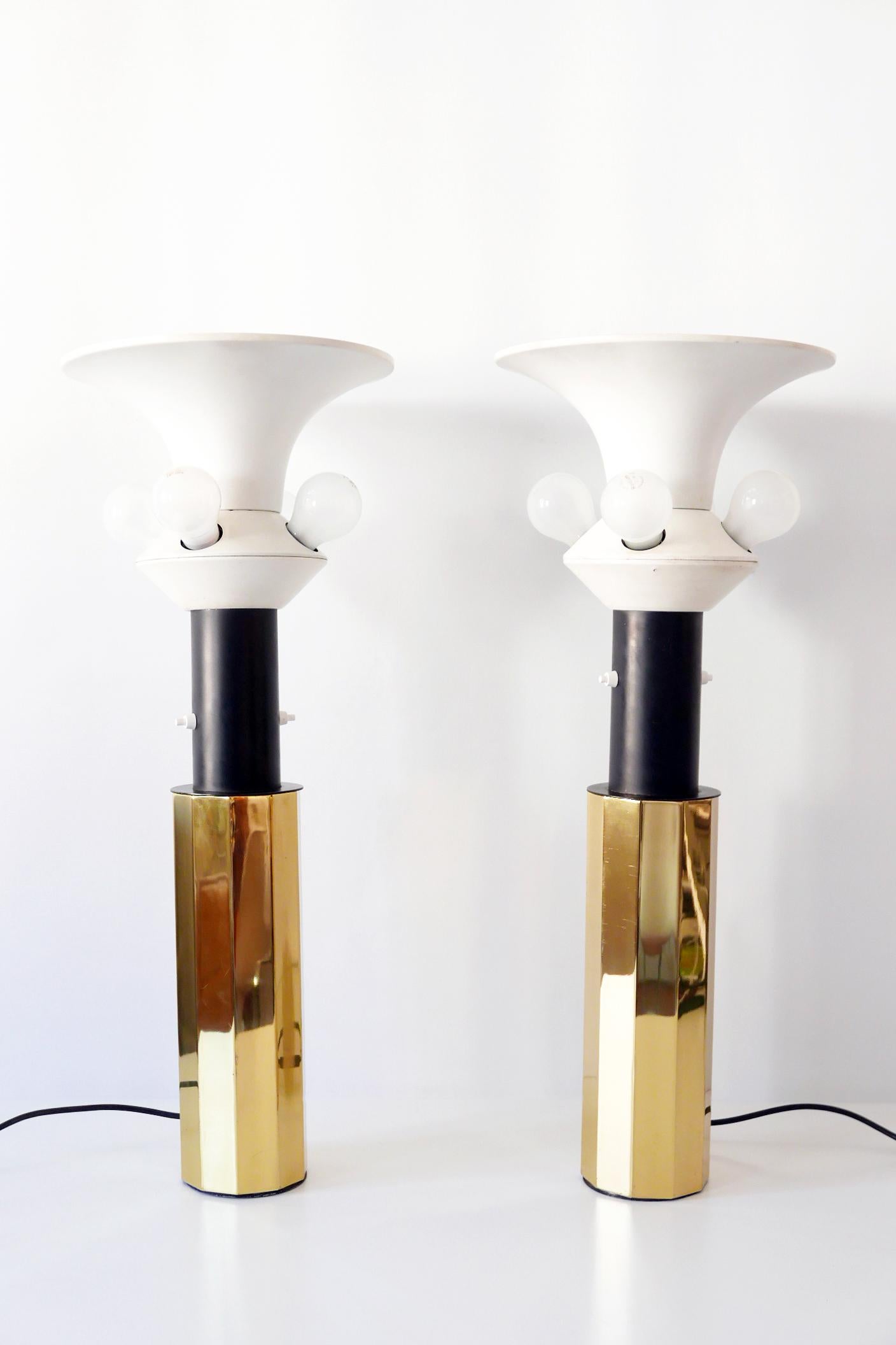 Set of Two Huge, 5-Flamed Midcentury Decagonal Brass Table Lamps, 1960s, Germany For Sale 5