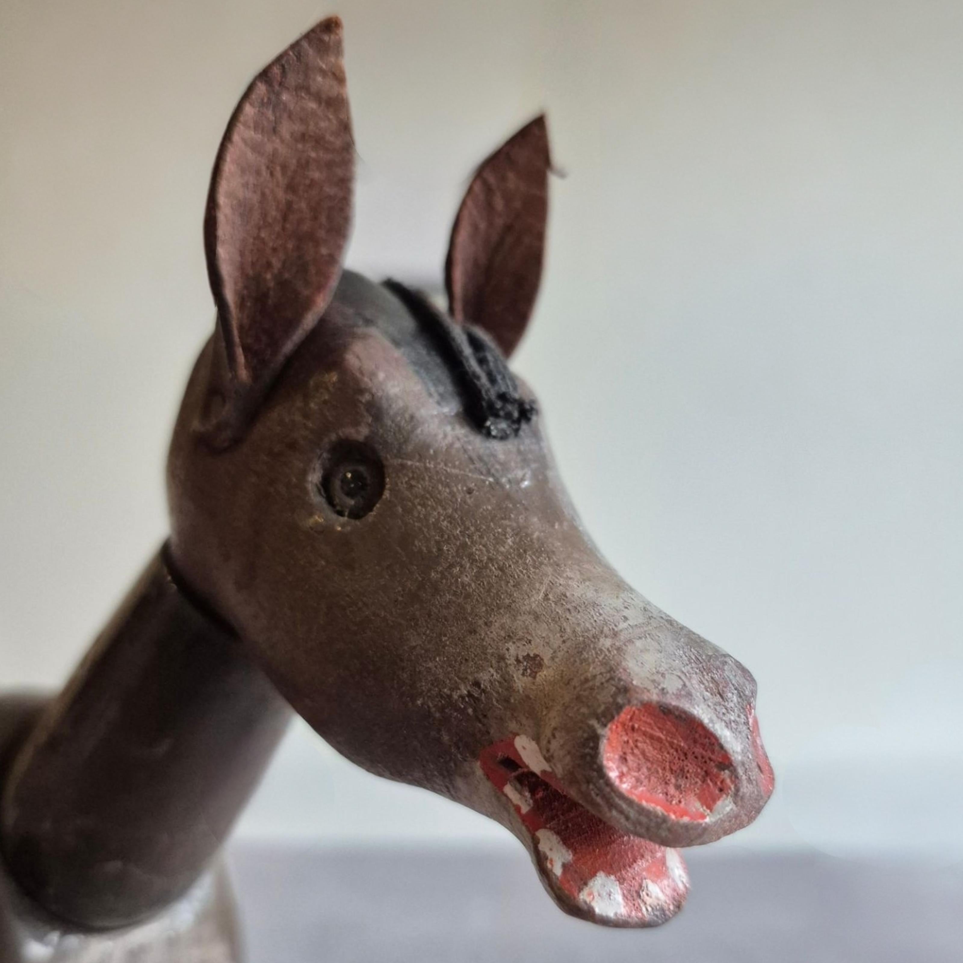 XX secolo Set di due animali in legno della serie 