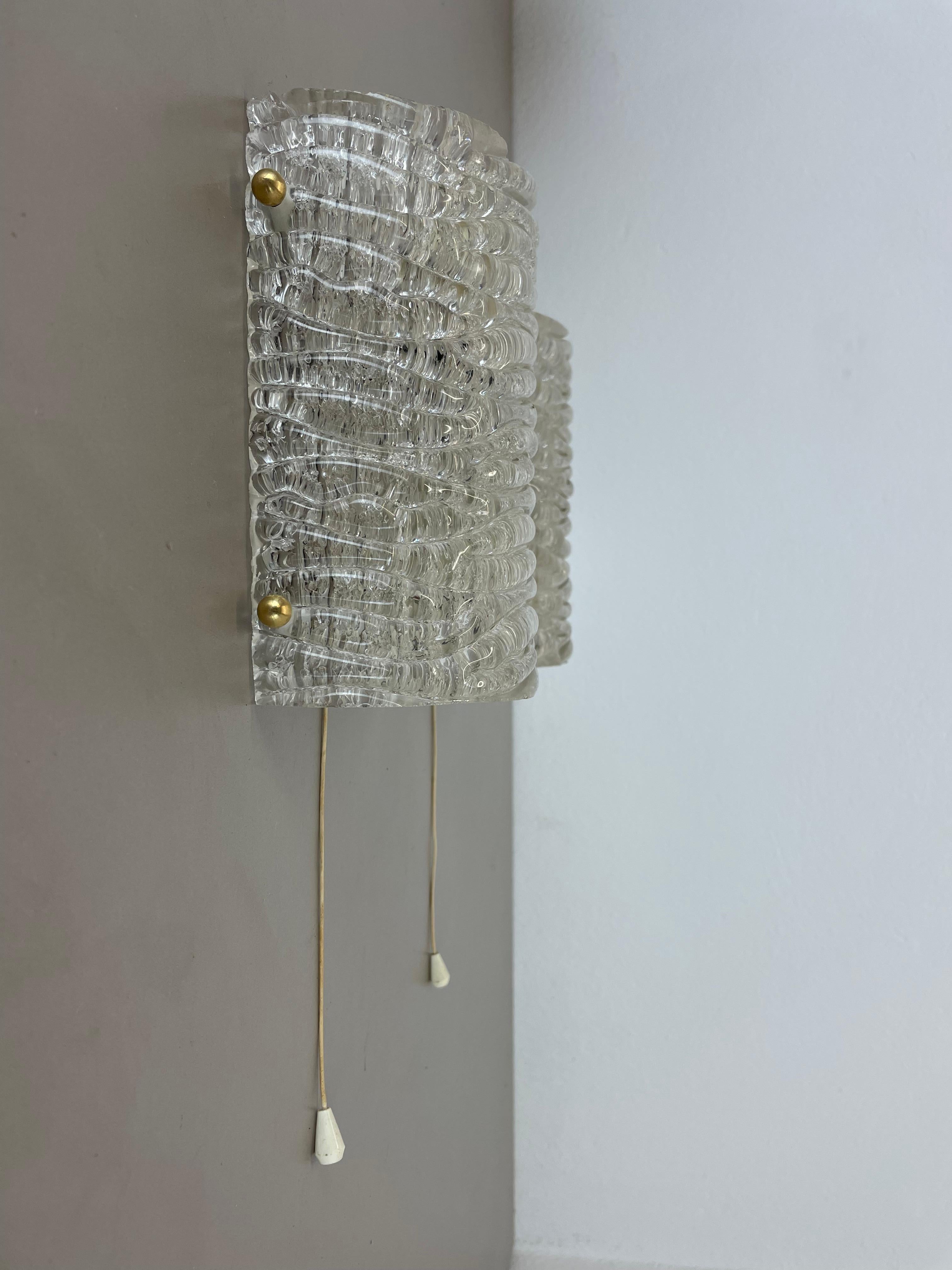Mid-Century Modern Set of Two Ice Glass Wall Light Sconces Kalmar Style, Germany, 1970s For Sale