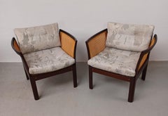 Satz von zwei Illum Vikkelso Easy Chairs aus Mahagoni mit dänischem Plexus aus Mahagoni von CFC Silkeborg