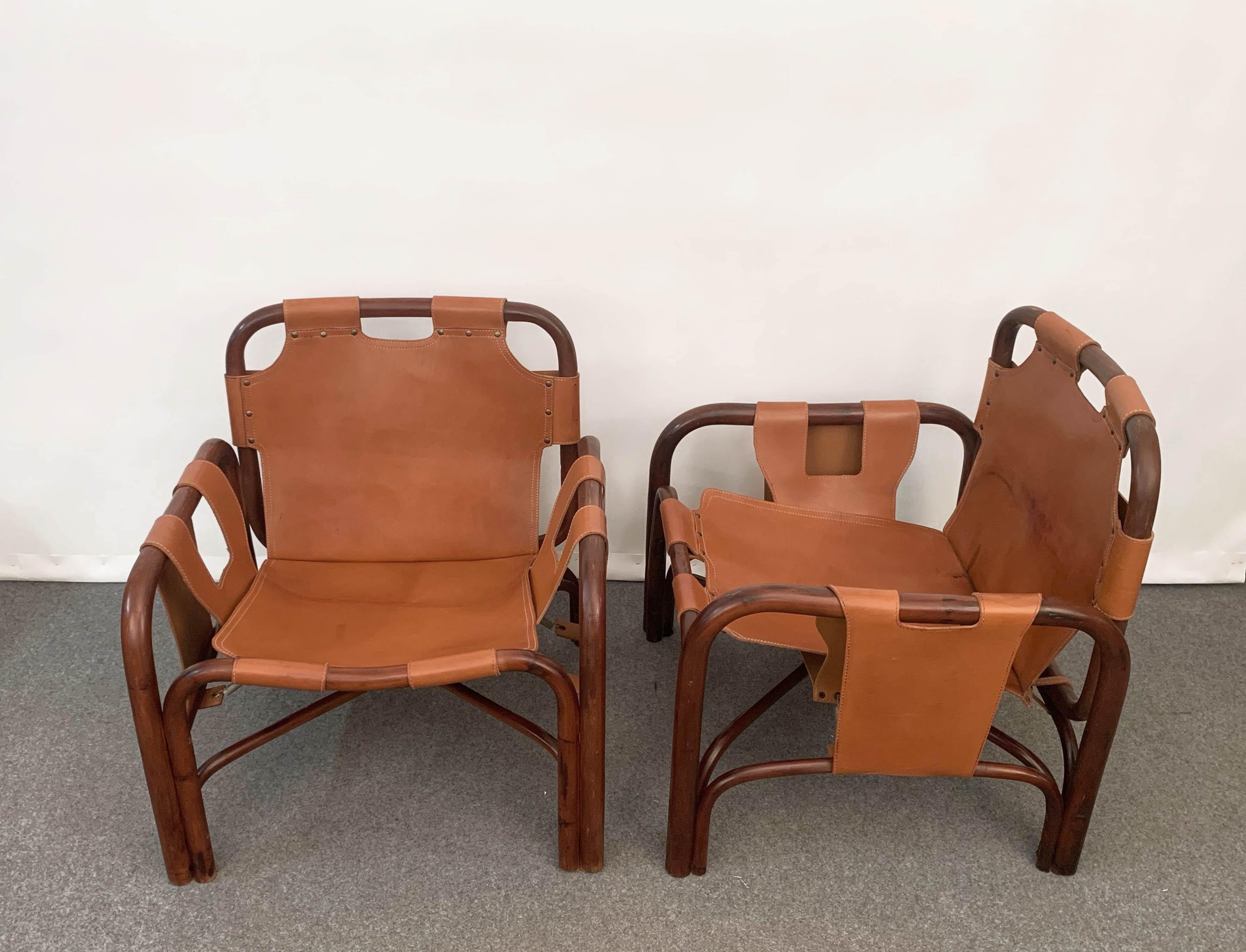 Set of Two Italian Armchairs and Table Bamboo and Leather, Italy, 1960s 9