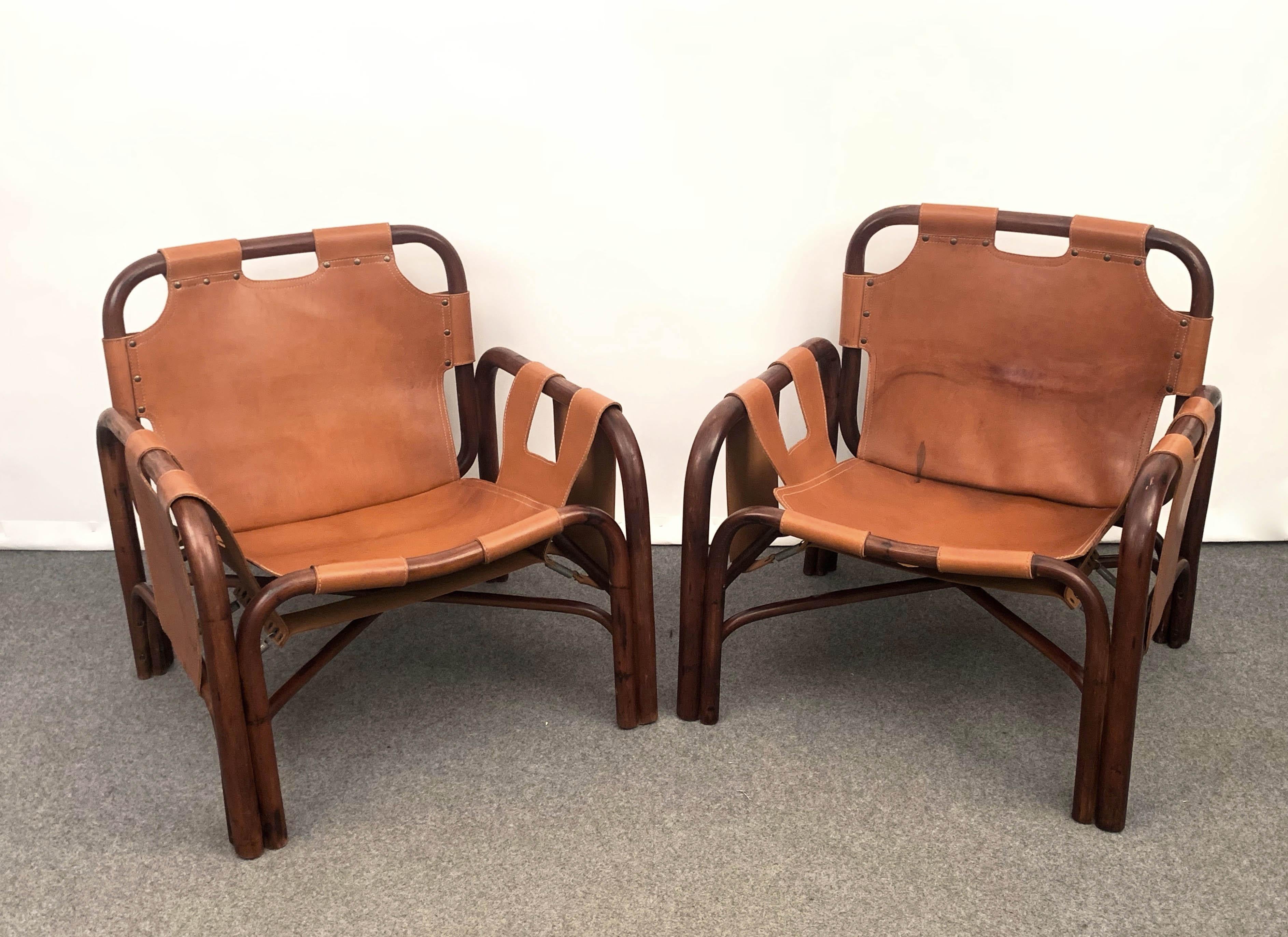Set of Two Italian Armchairs and Table Bamboo and Leather, Italy, 1960s 11