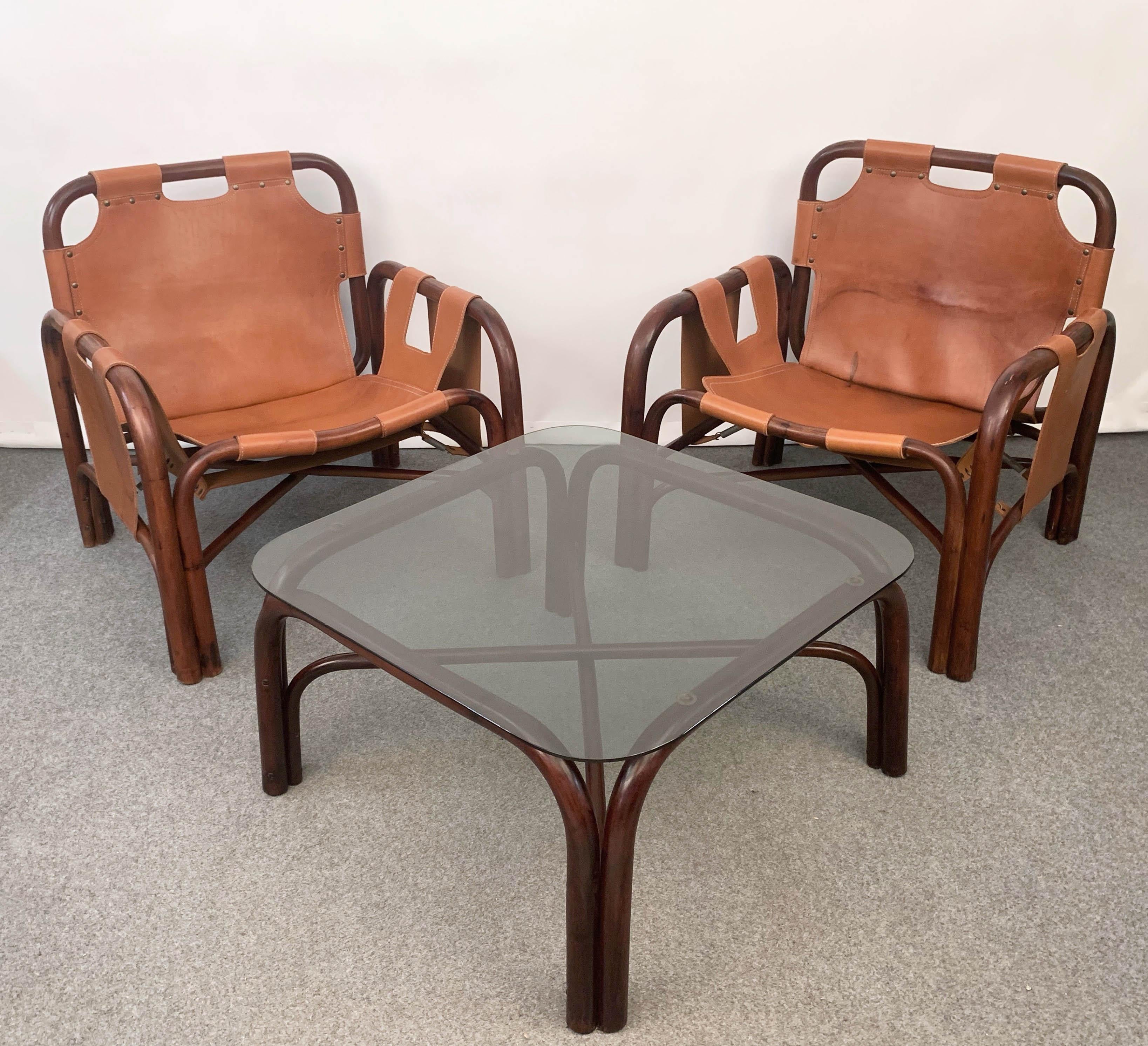 Set of Two Italian Armchairs and Table Bamboo and Leather, Italy, 1960s 4