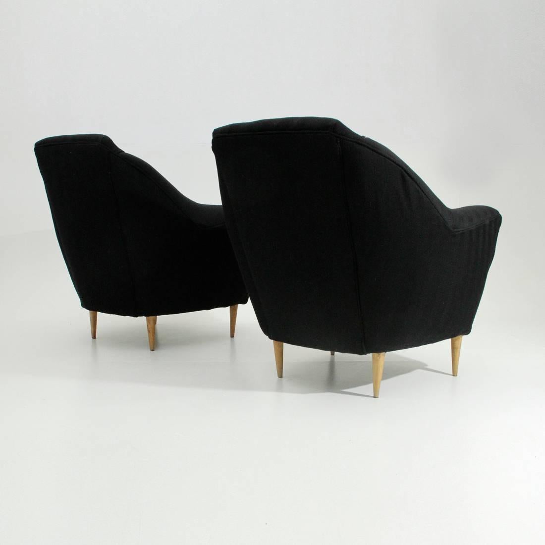 Set of Two Italian Black Armchairs, 1950s In Excellent Condition In Savona, IT