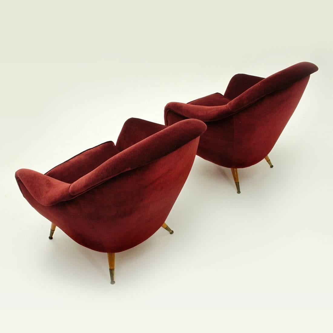 Set of Two Italian Midcentury Red Velvet Armchairs, 1950s 1