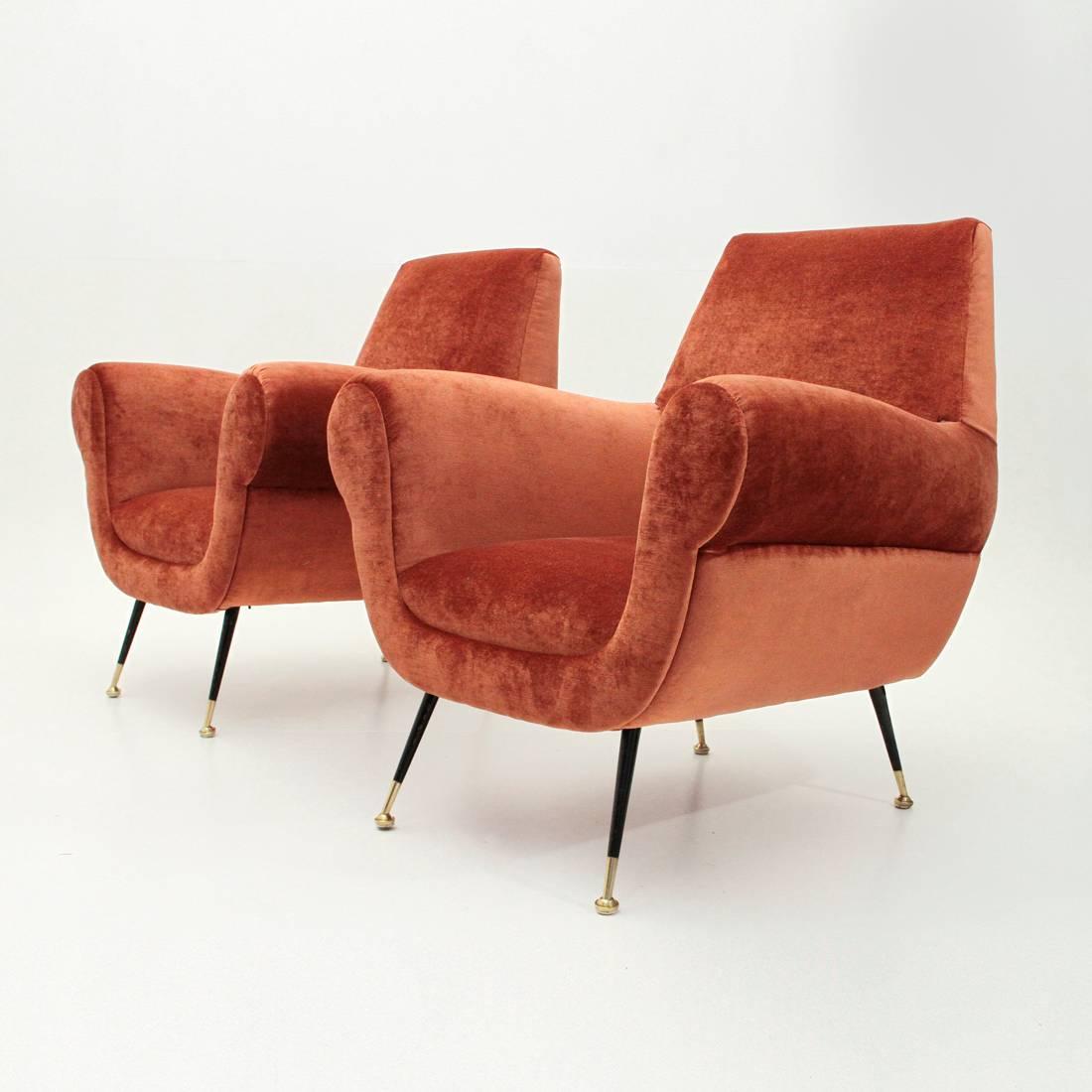 Set of Two Italian Pink Velvet Armchairs by Gigi Radice for Minotti, 1950s 4