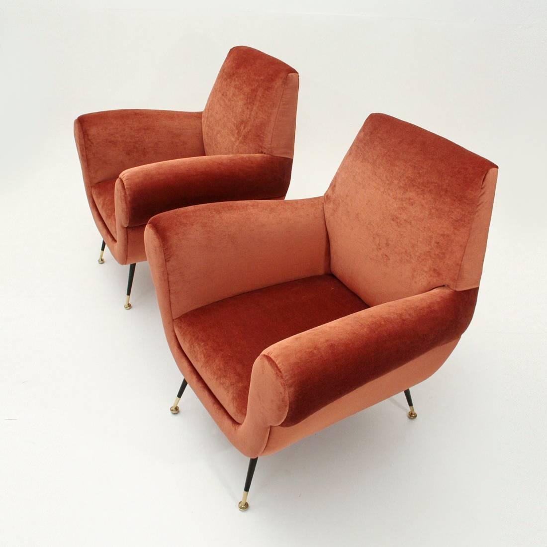 Set of Two Italian Pink Velvet Armchairs by Gigi Radice for Minotti, 1950s 3