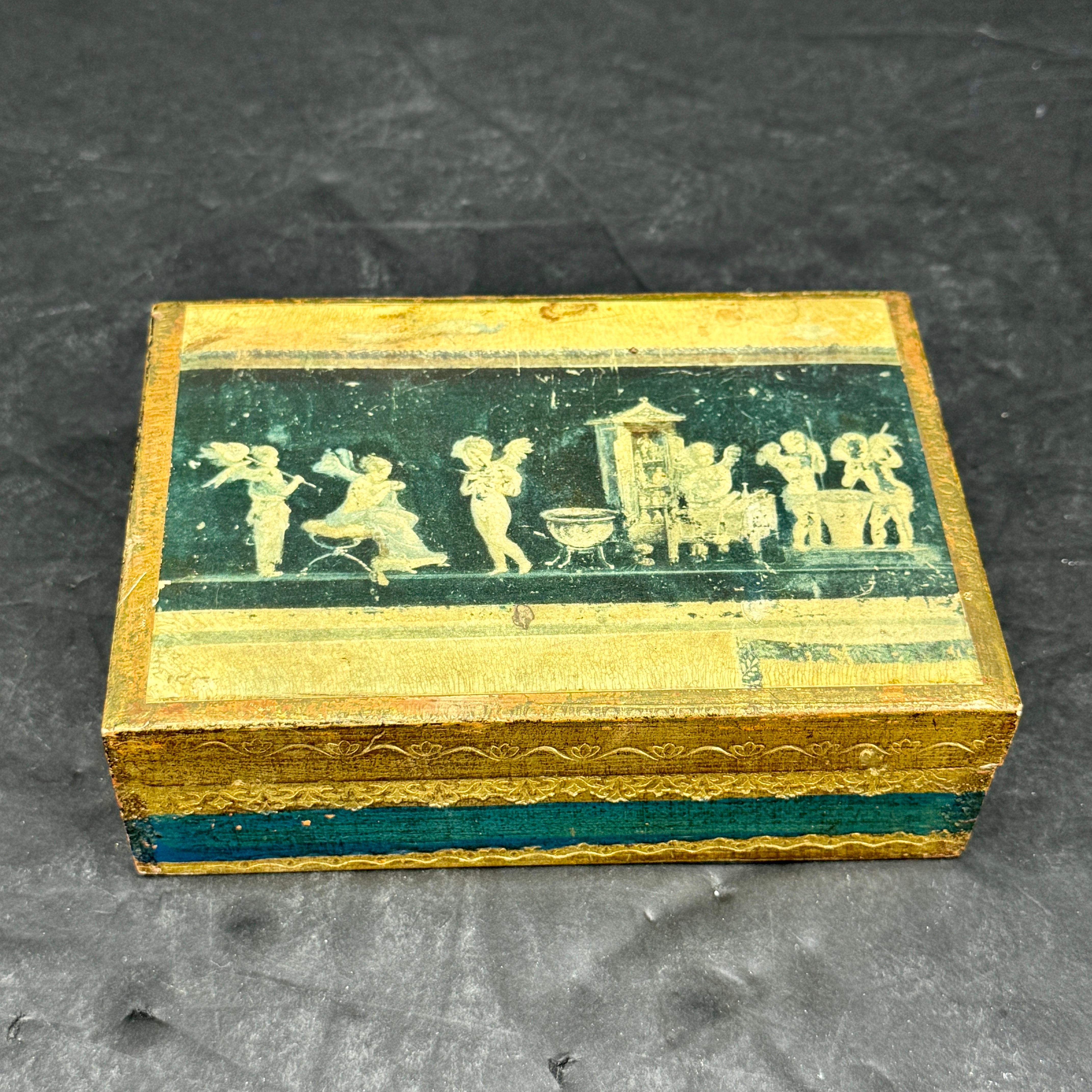 Juego de dos cajas rectangulares italianas de madera dorada florentina Hecho a mano en venta