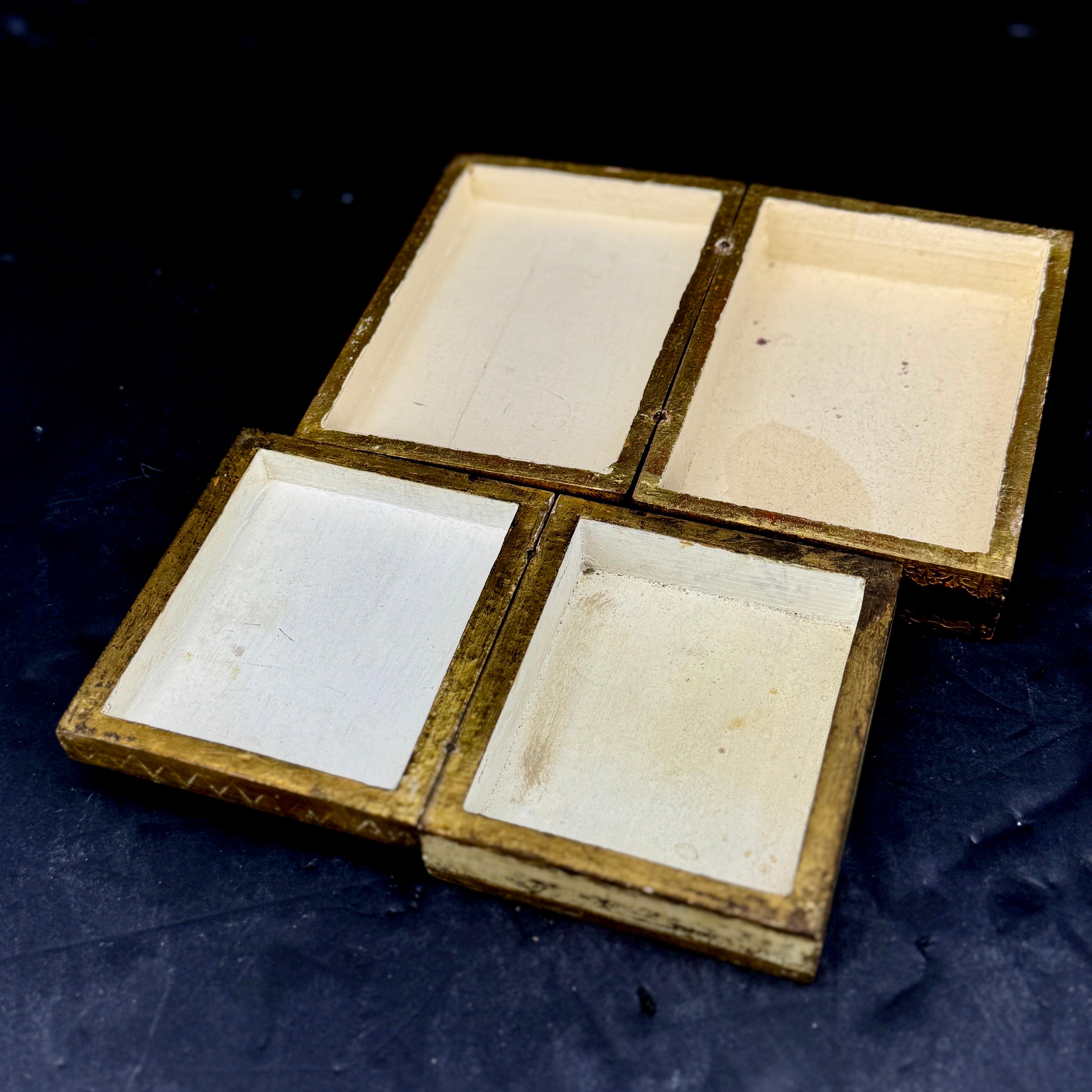 Juego de dos cajas rectangulares italianas de madera dorada florentina en Bueno estado para la venta en Haddonfield, NJ