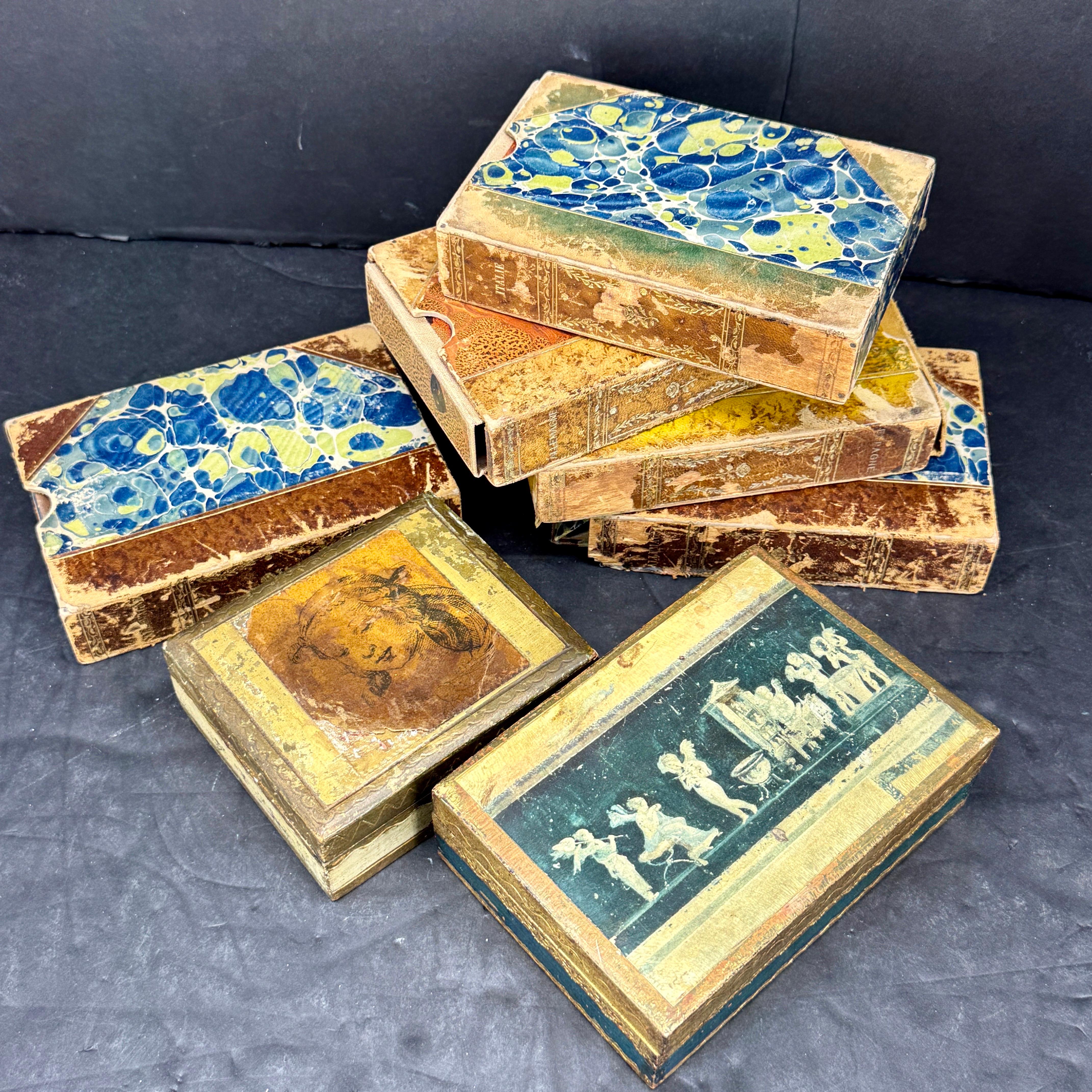 Juego de dos cajas rectangulares italianas de madera dorada florentina en venta 1