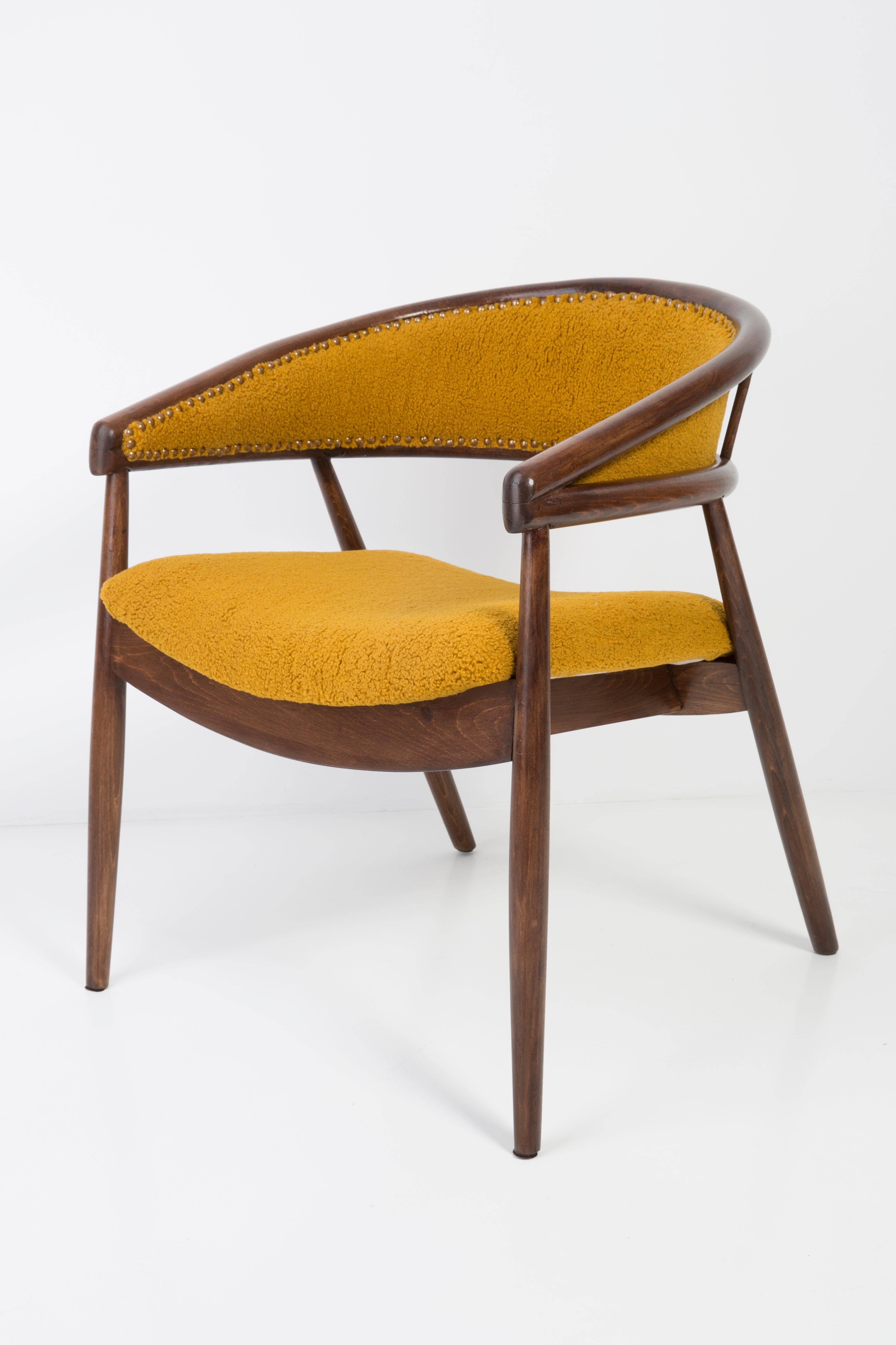 Set of Two James Mont Bent Beech Armchairs, Yellow Ochra Boucle, 1960s For Sale 6