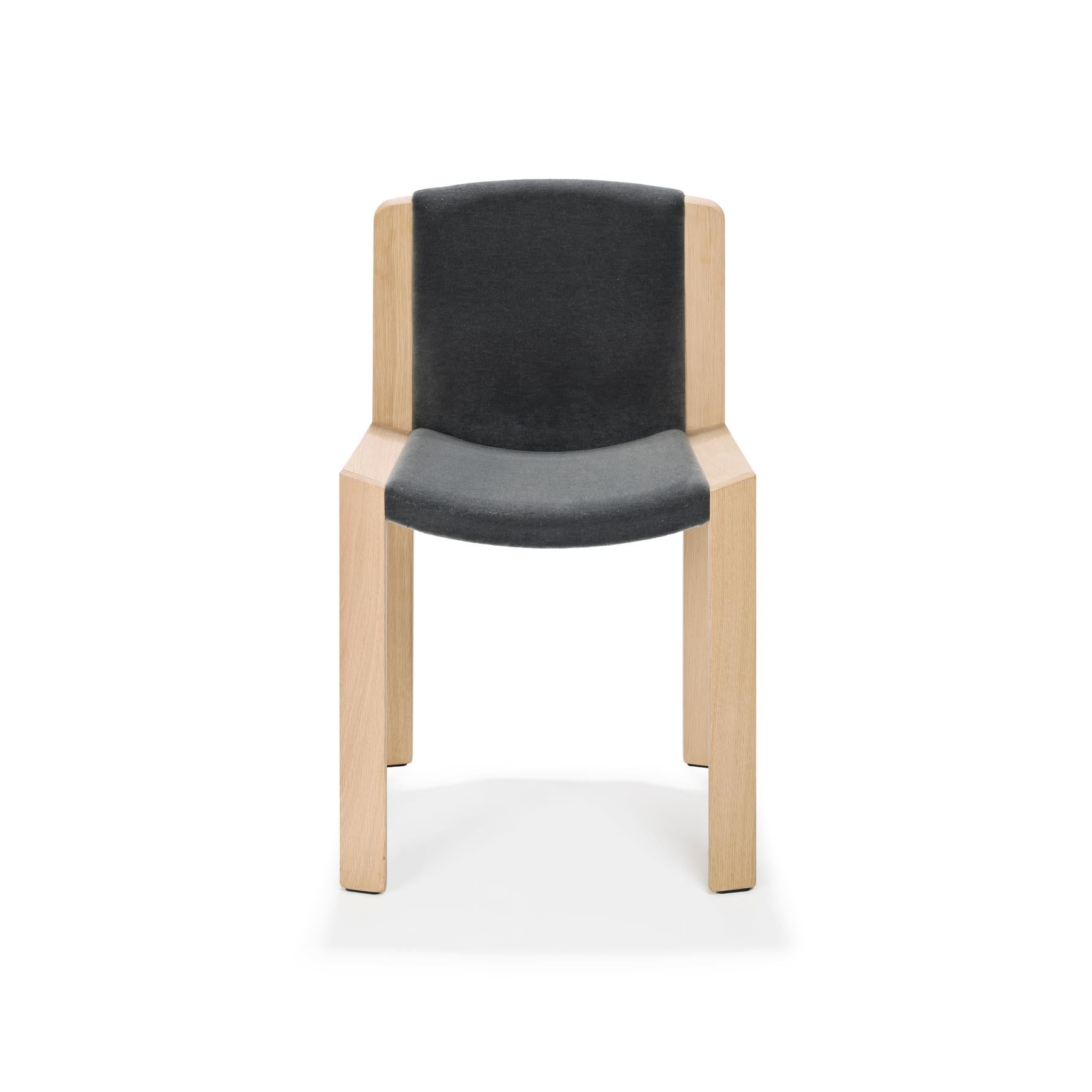 Set of Two Joe Colombo 'Chair 300' Wood and Kvadrat Fabric by Karakter In New Condition For Sale In Barcelona, Barcelona