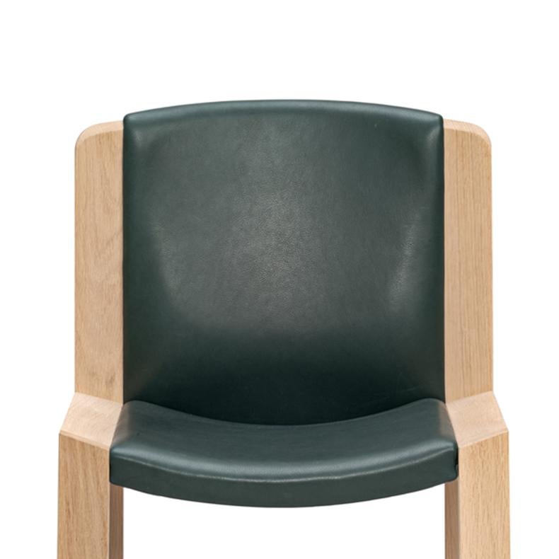Zweier-Set Joe Colombo 'Stuhl 300' Holz und Sørensen Leder by Karakter (Dänisch) im Angebot