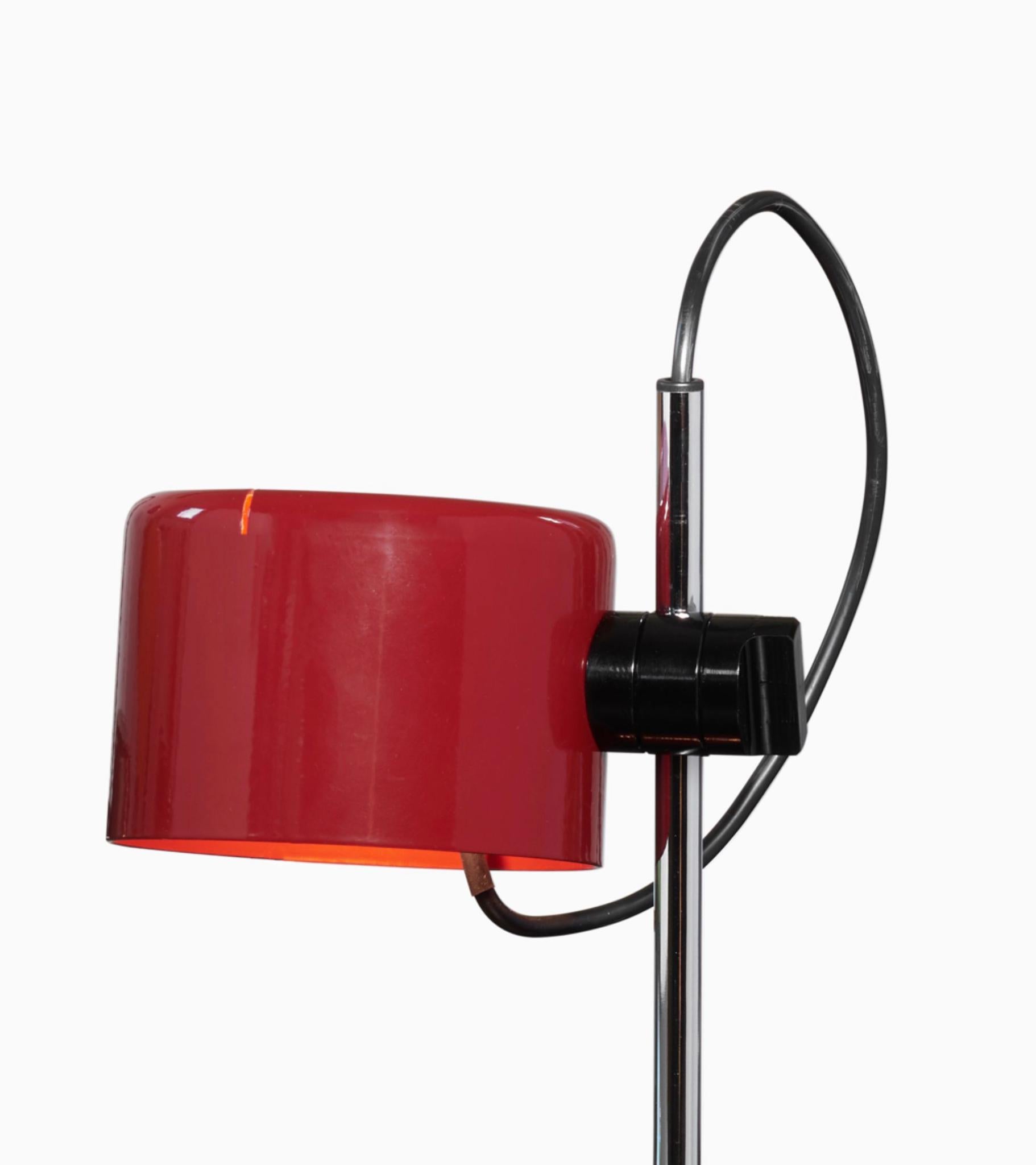 Set of Two Table Lamps model Mini Coupe designed by Joe Colombo.
Table lamp giving direct light, lacquered metal base, chromium-plated stem, adjustable reflector in lacquered aluminium.
Manufactured by Oluce, Italy.

Coupé originated in 1967 from