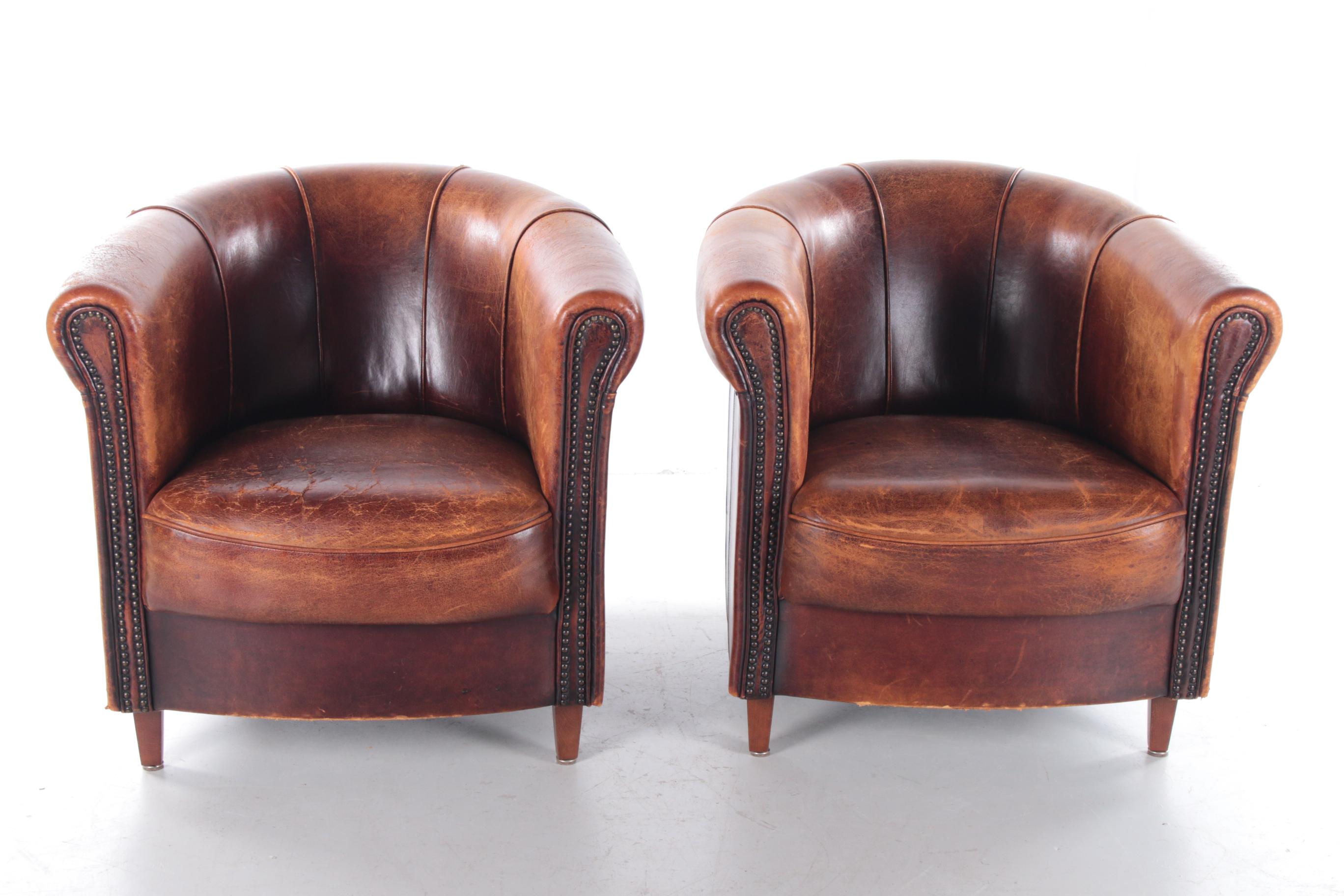 Set of Two Joris Sheepskin Leather Armchairs with a Beautiful Brown Patina In Good Condition In Oostrum-Venray, NL