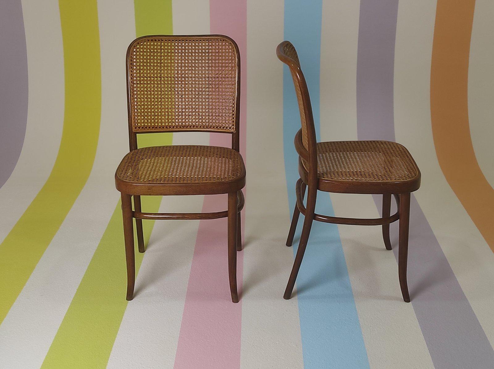 Satz von zwei Josef Hoffmann Prag 811 Stühlen 1950er Jahre (Moderne der Mitte des Jahrhunderts) im Angebot