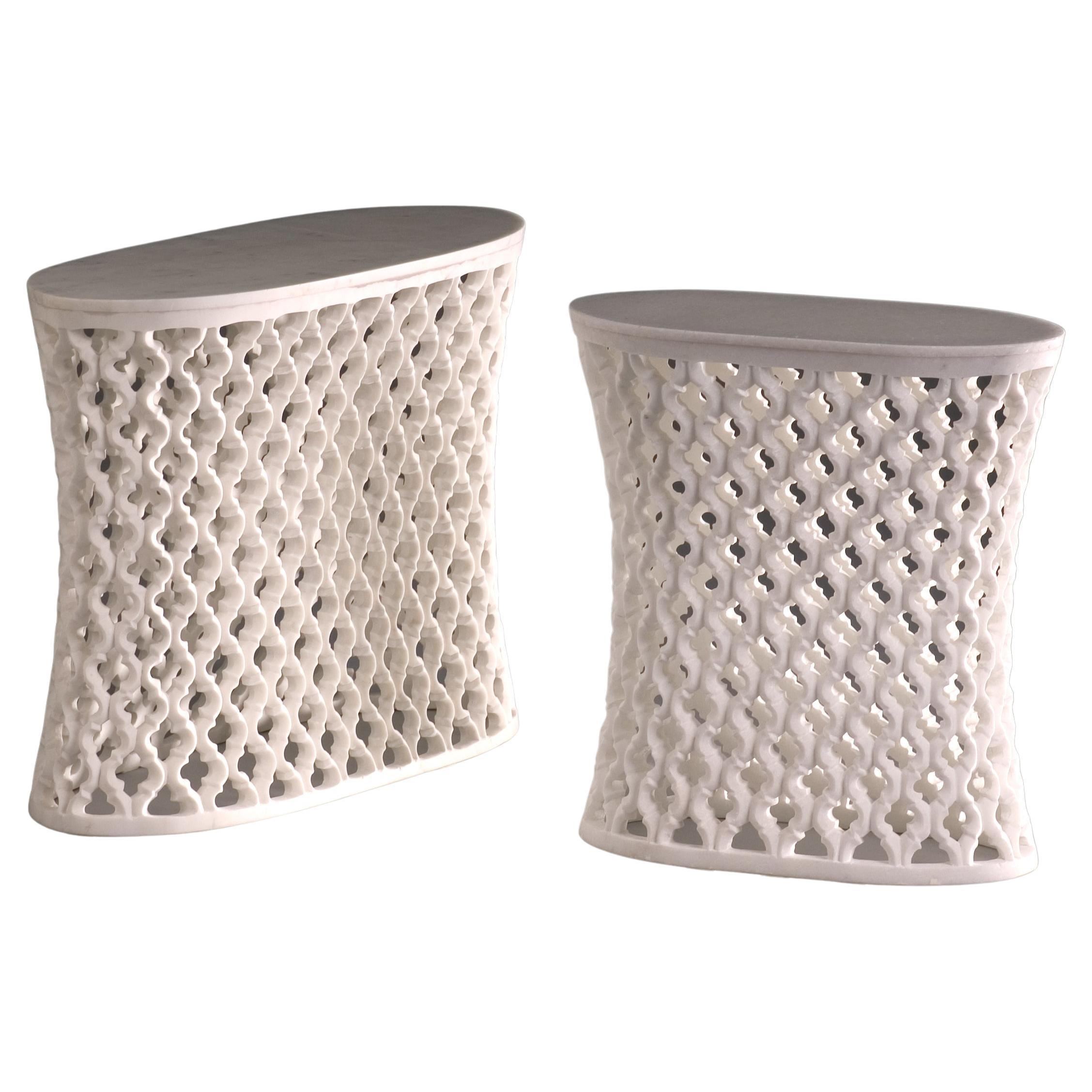 Ensemble de deux tables ovales Jour Jali en marbre blanc par Paul Mathieu