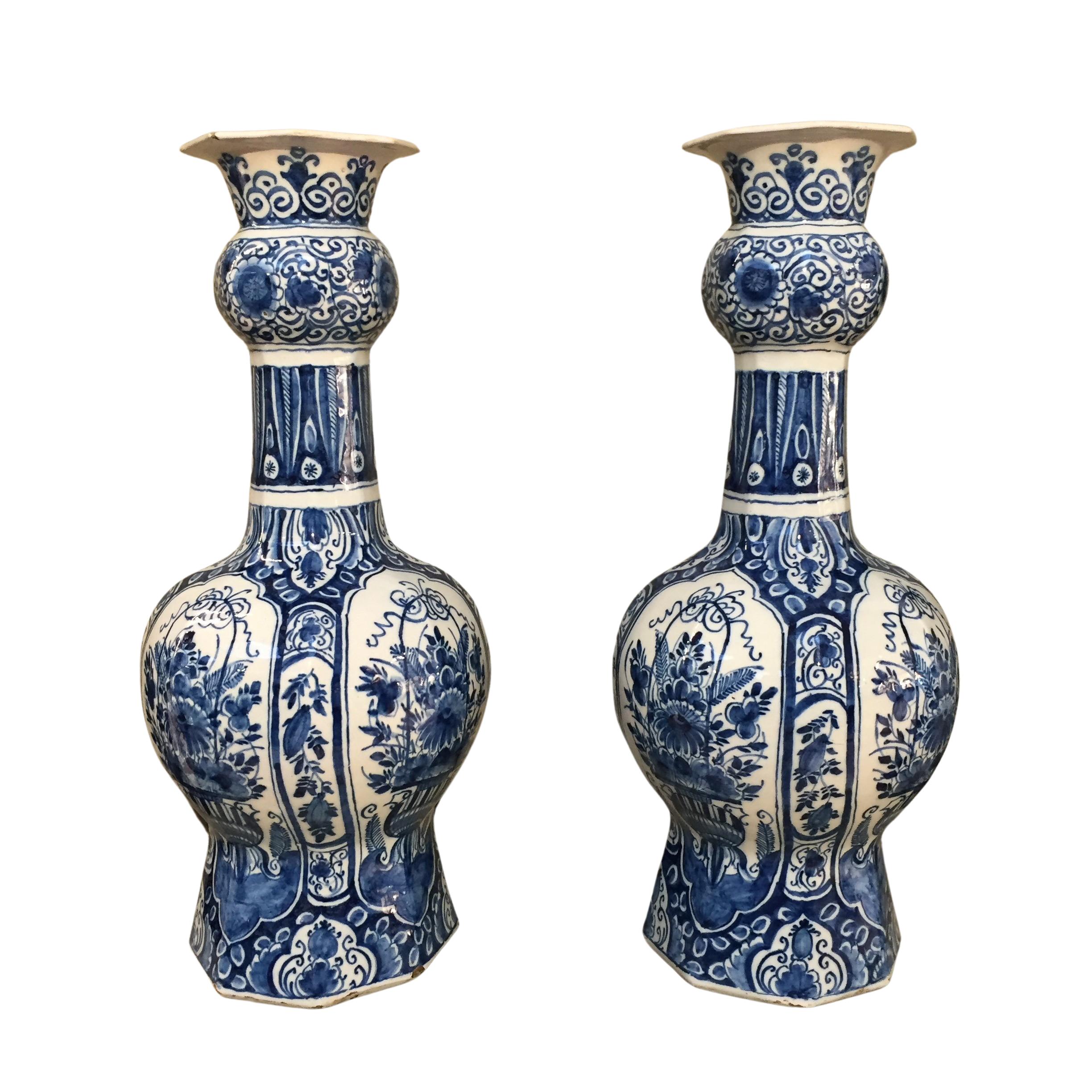Chinoiserie Set of Two Large Early 18th Century Dutch Delft Vases