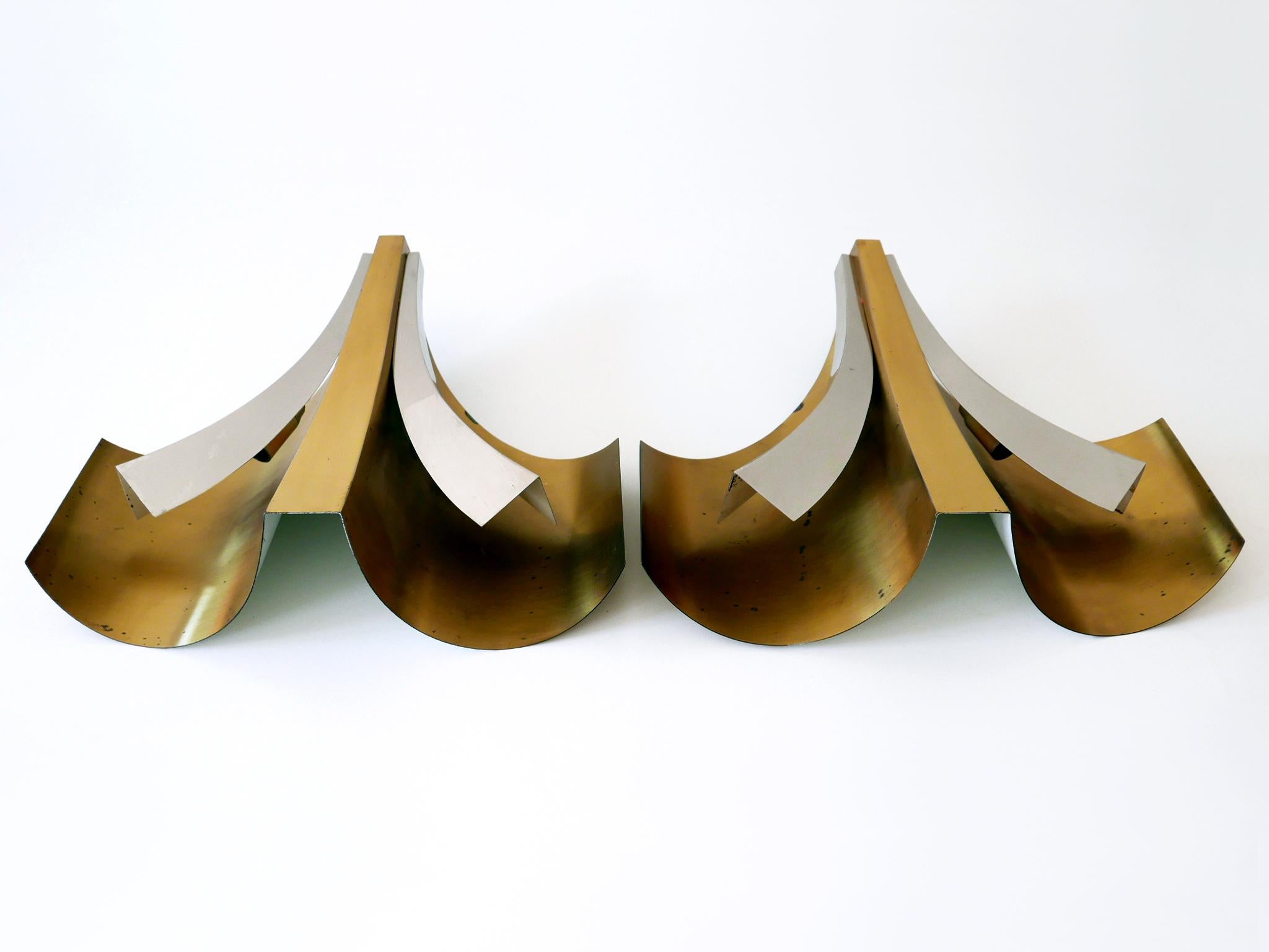 Set of Two Large Mid-Century Modern Brass Sconces by Maison Baguès Paris 1960s For Sale 10