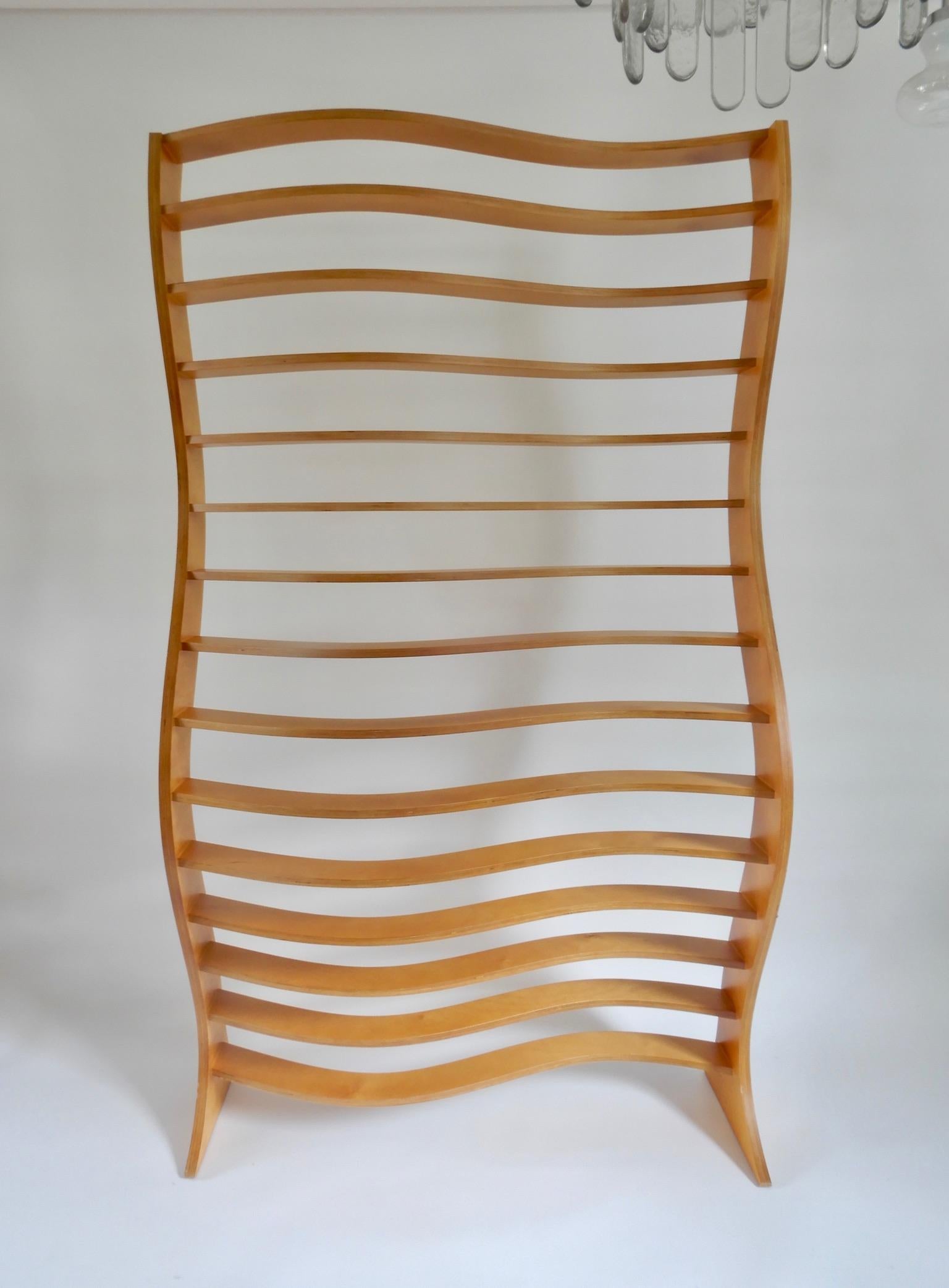 Late 20th Century Wooden Screen Divider In Good Condition For Sale In London, GB