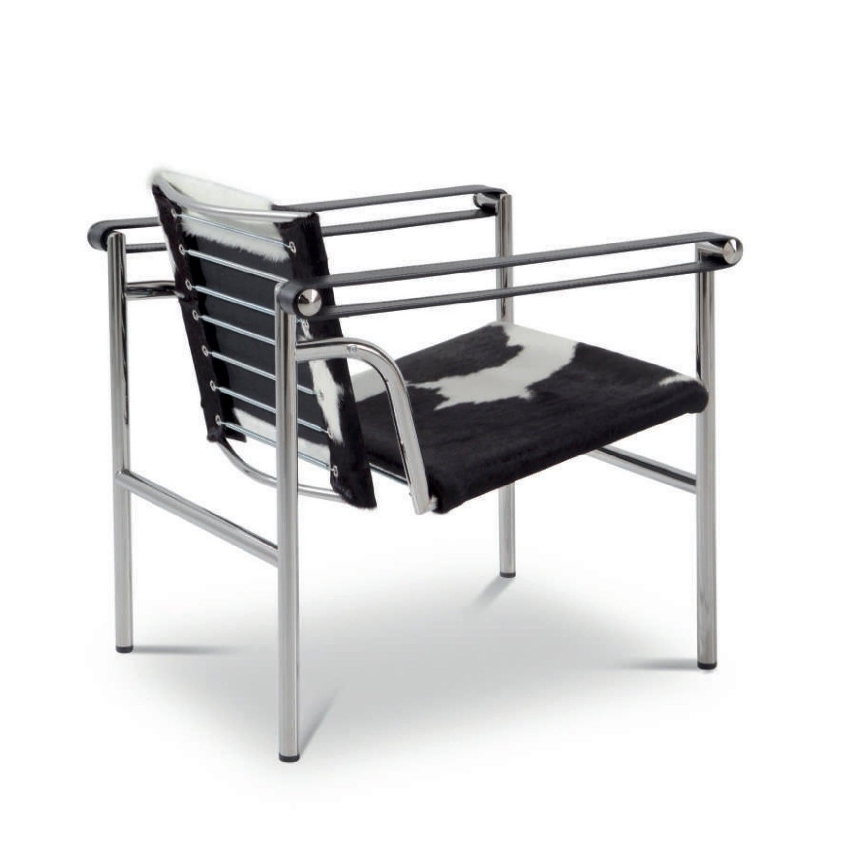 Ensemble de deux chaises Lc1 par Le Corbusier, Charlotte Perriand par Cassina Neuf - En vente à Barcelona, Barcelona