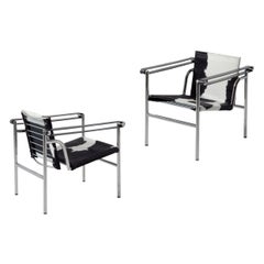 Set of Two LC1 Chairs by Le Corbusier, Pierre Jeanneret, Charlotte Perriand
