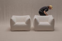 Set of Two “Le Bambole” Lounge Chairs by Mario Bellini