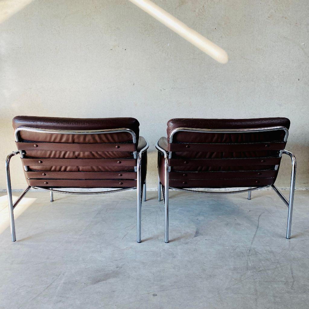 Mid-Century Modern Set of Two Leather 