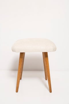 Set aus zwei hellbeigen Hockern, Europa, 1960er Jahre