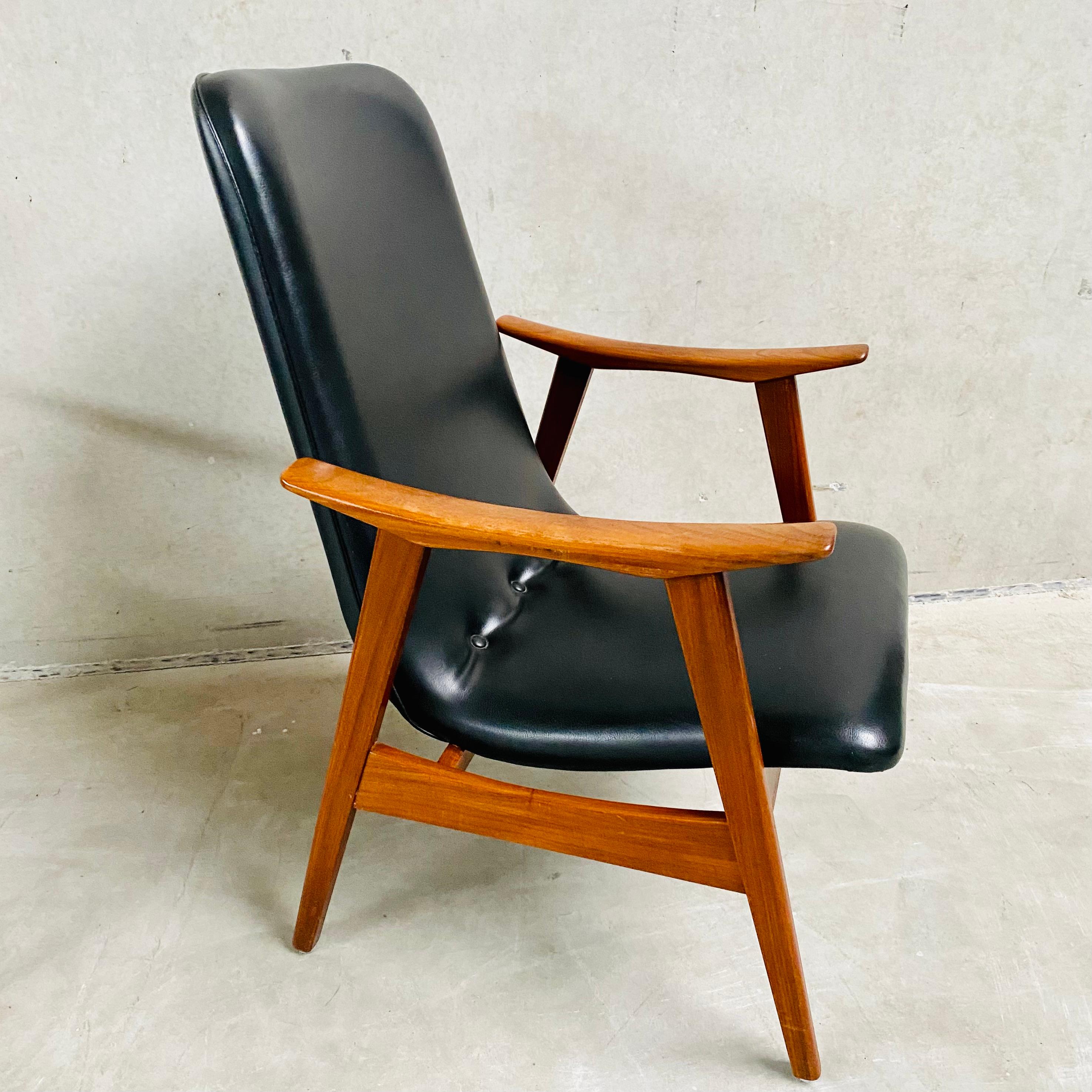 Ensemble de deux chaises longues Louis Van Teeffelen pour Webe, Pays-Bas, années 1960 en vente 6