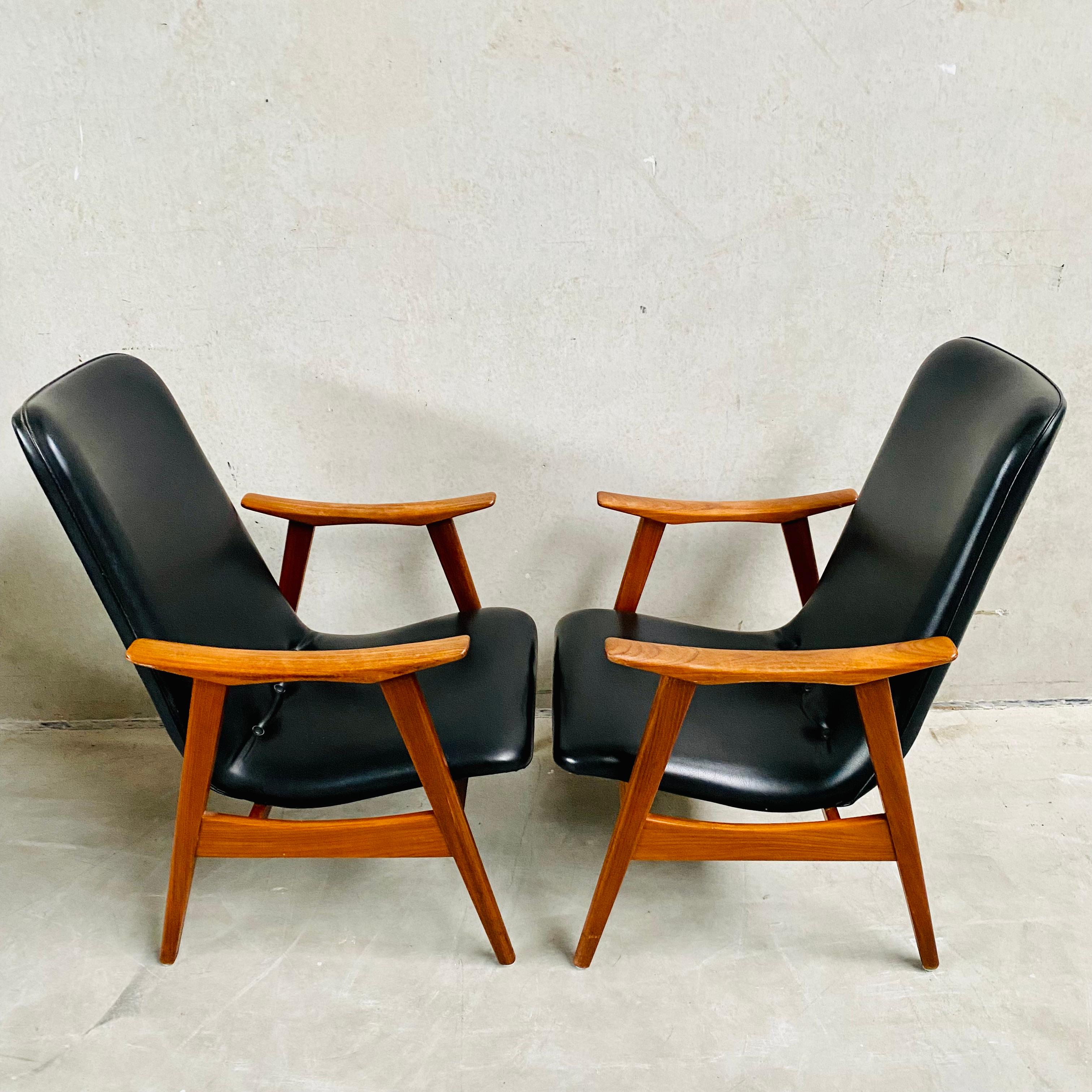 Ensemble de deux chaises longues Louis Van Teeffelen pour Webe, Pays-Bas, années 1960 en vente 8