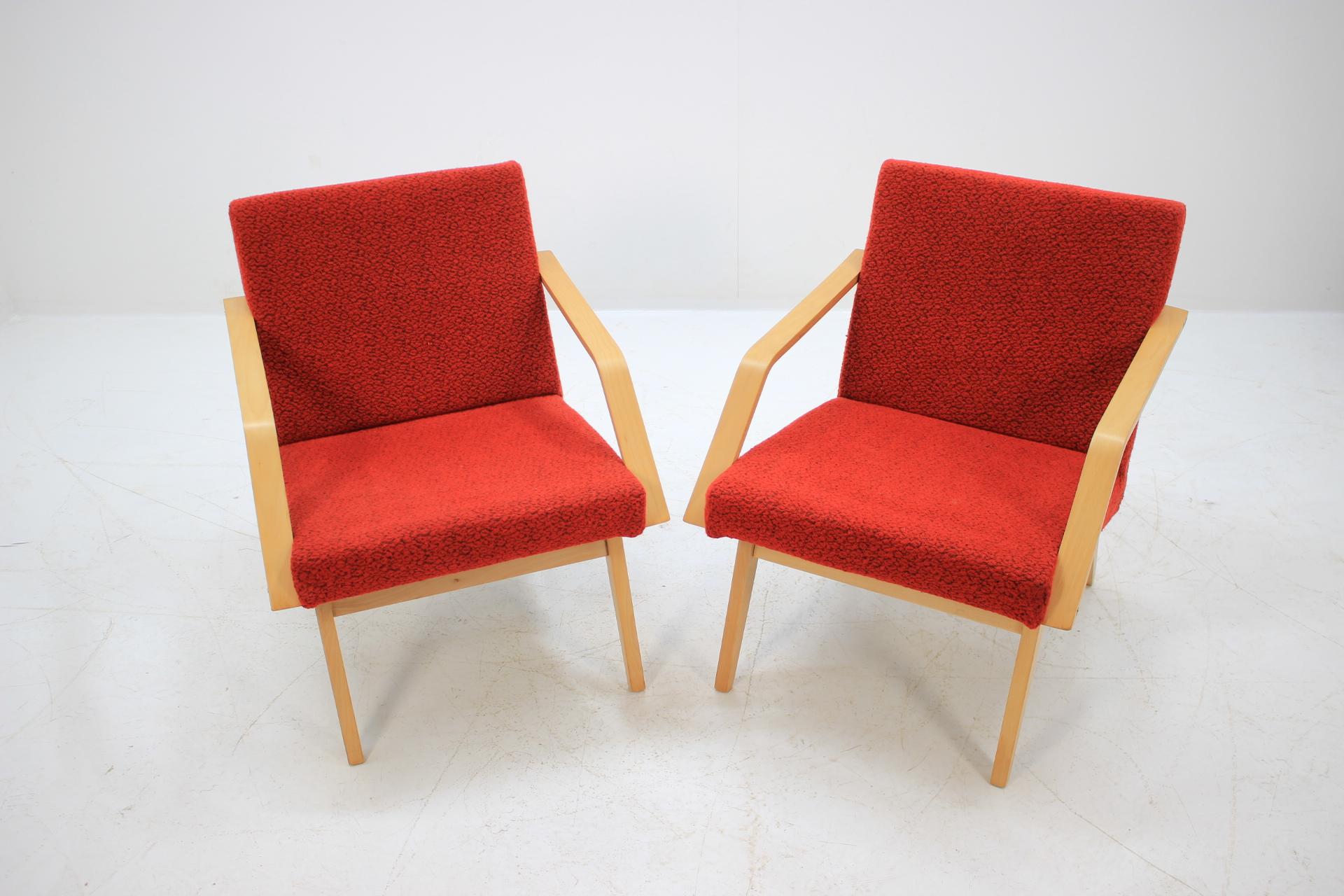 - Made in Czechoslovakia
- Made of bentwood
- Original upholstery
- Original, good condition.