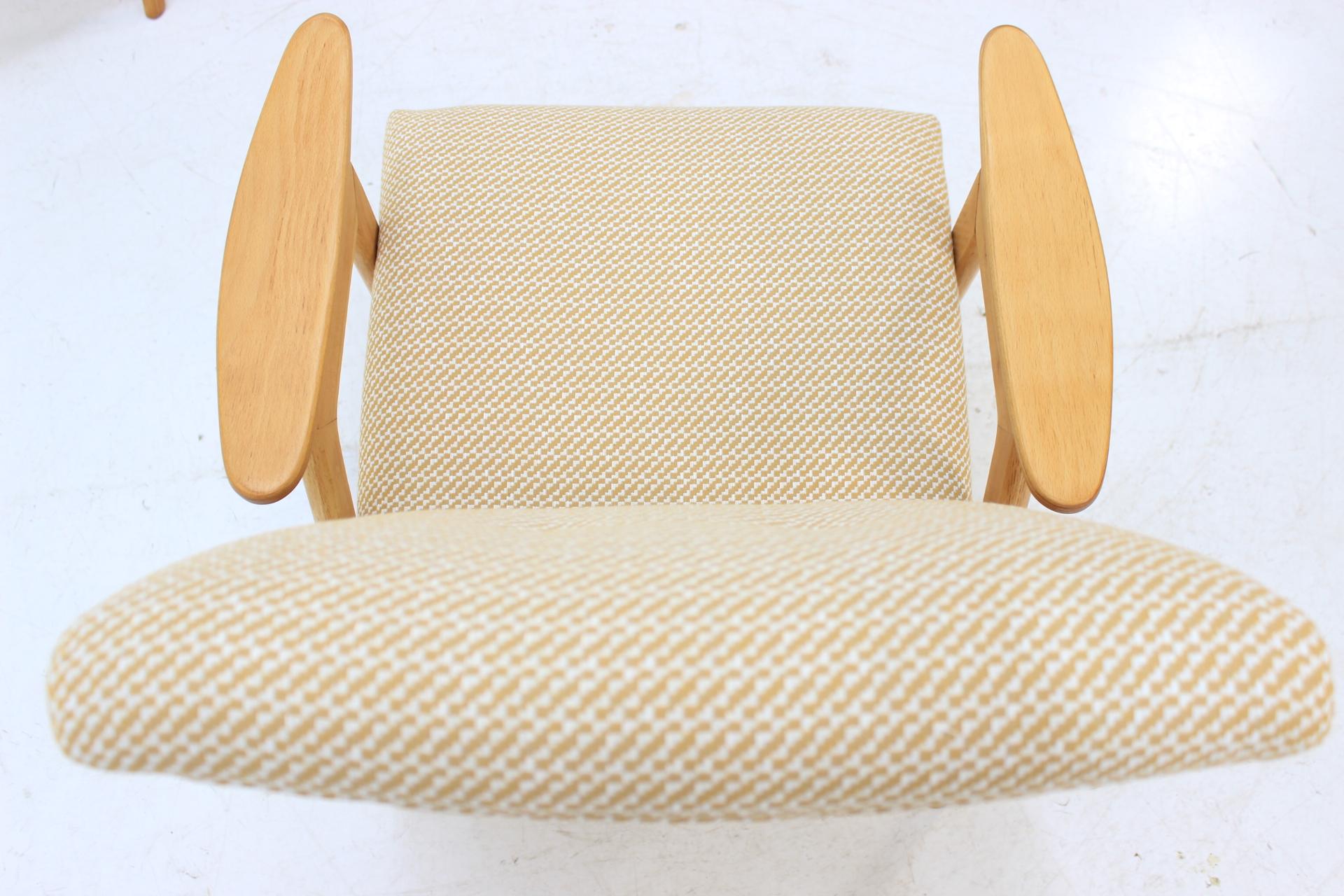 Set of Two Lounge Chair by Jaroslav Šmídek for Jitona, 1960s For Sale 2