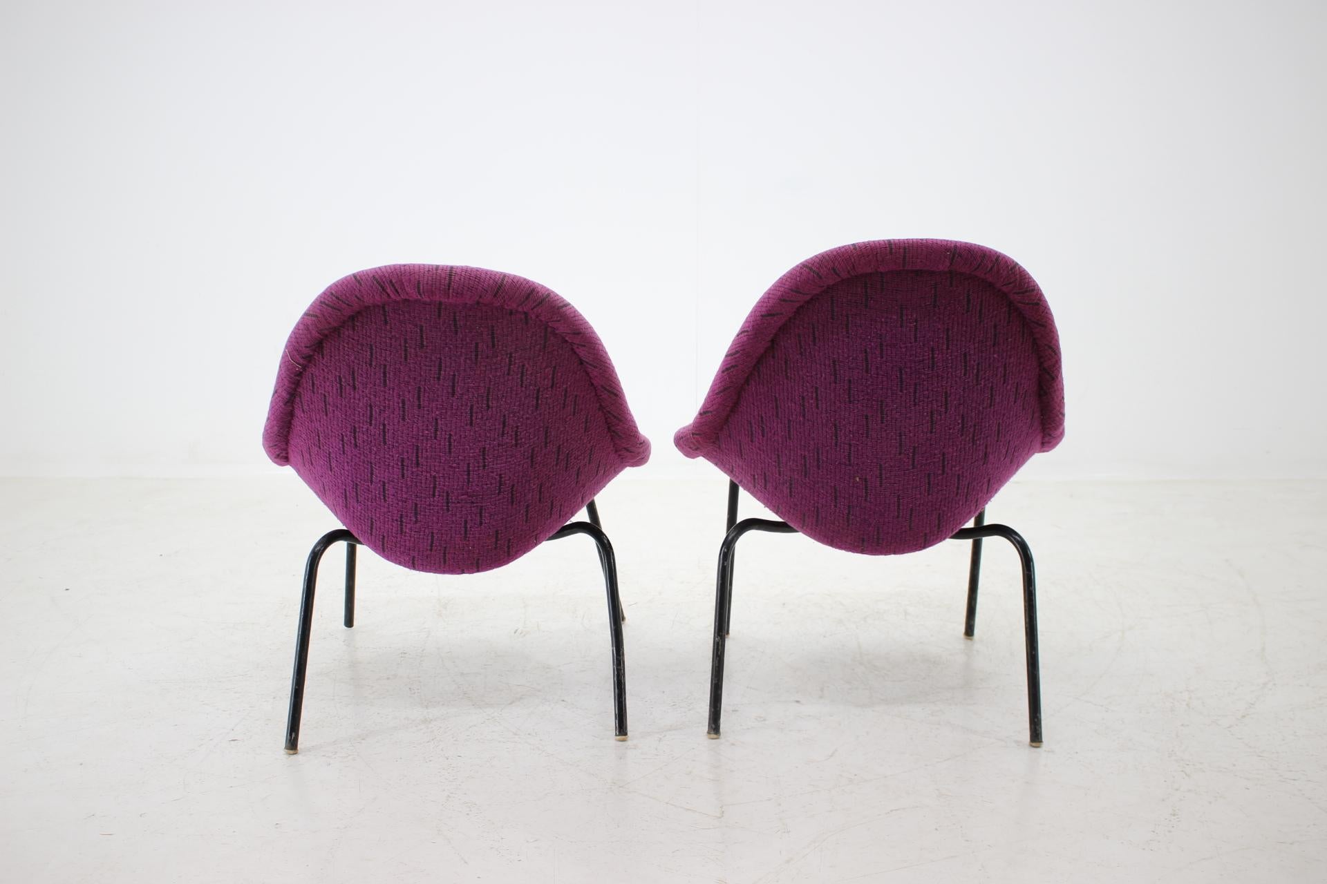 Late 20th Century Set of Two Lounge Chairs, 1970s For Sale