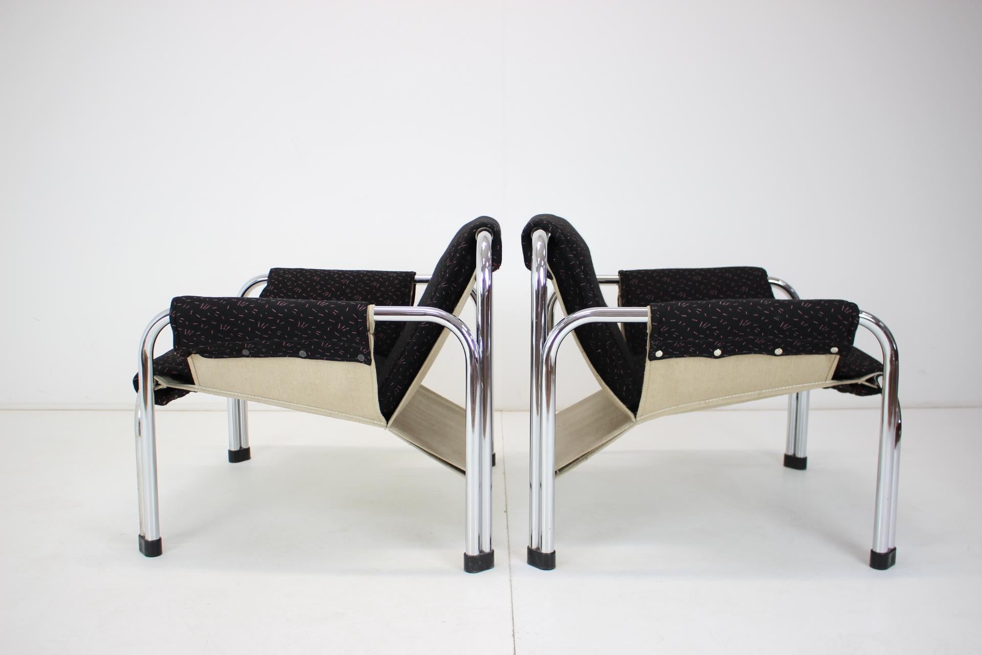 Set of Two Lounge Chairs Designed by Wiliam Chlebo, 1970's In Good Condition In Praha, CZ