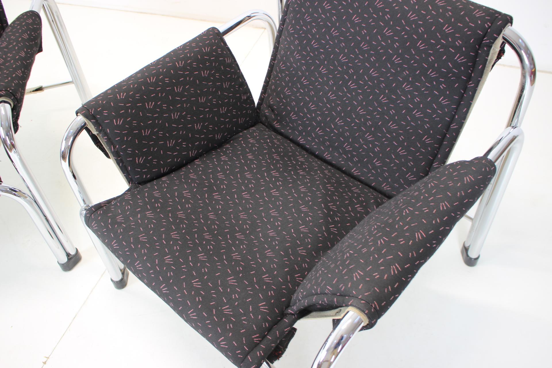 Set of Two Lounge Chairs with Coffee Table Designed by Wiliam Chlebo, 1970's 3