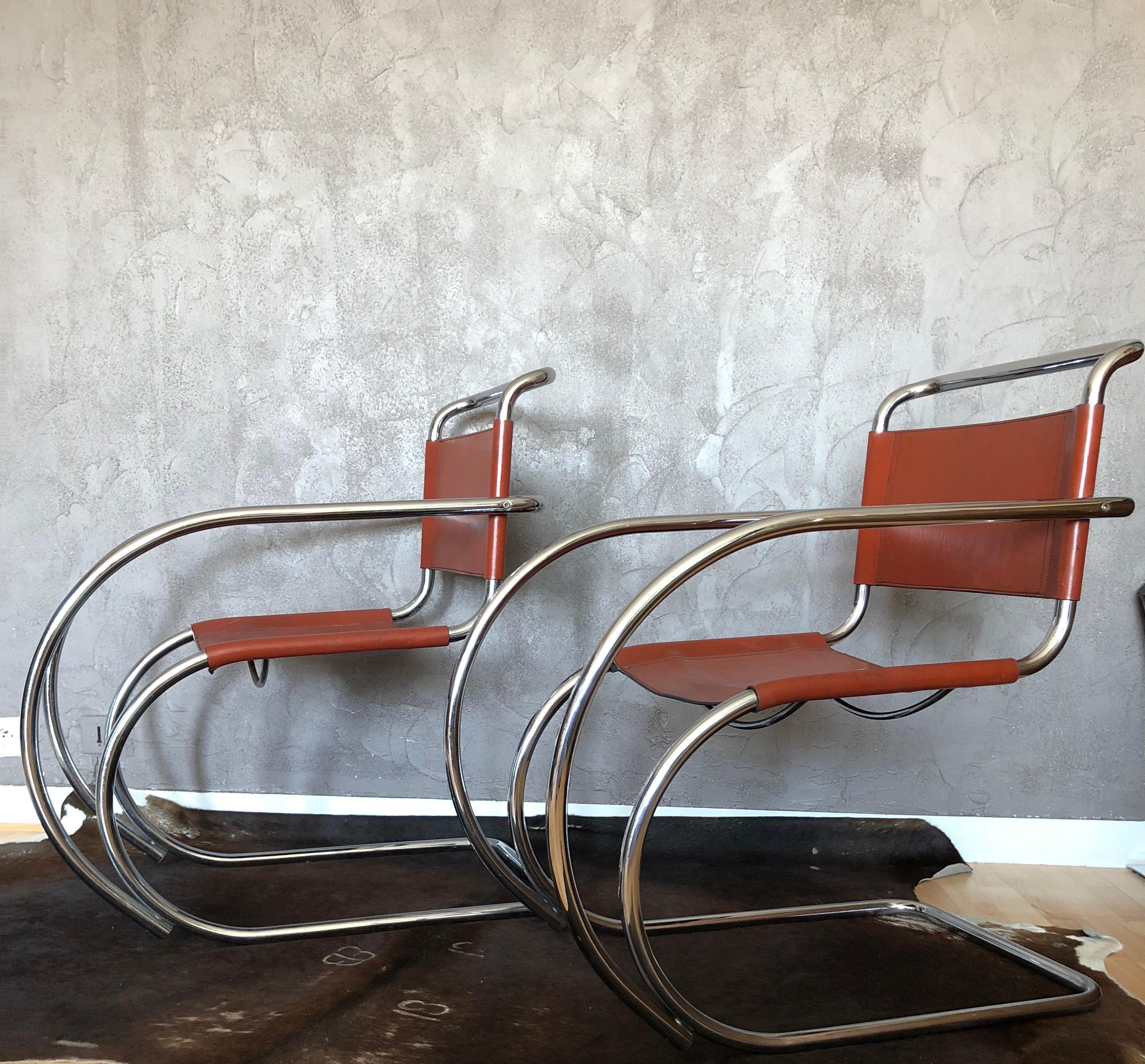 Set of Two Lounge MR20 Mies van der Rohe Chairs, 1960s For Sale 4