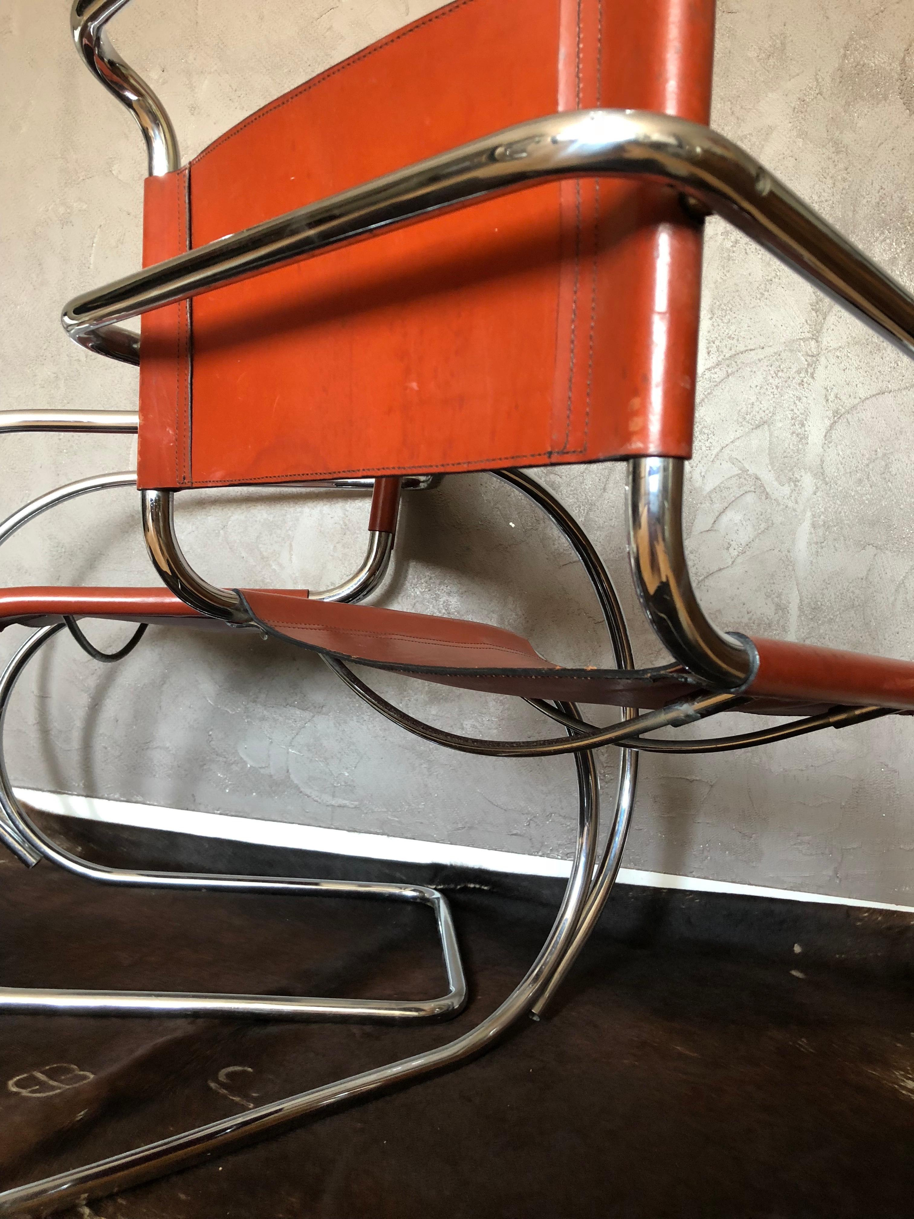 Set of Two Lounge MR20 Mies van der Rohe Chairs, 1960s For Sale 5